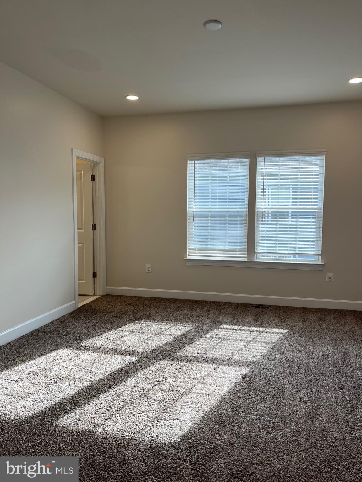 HAYMARKET CROSSING - Residential Lease