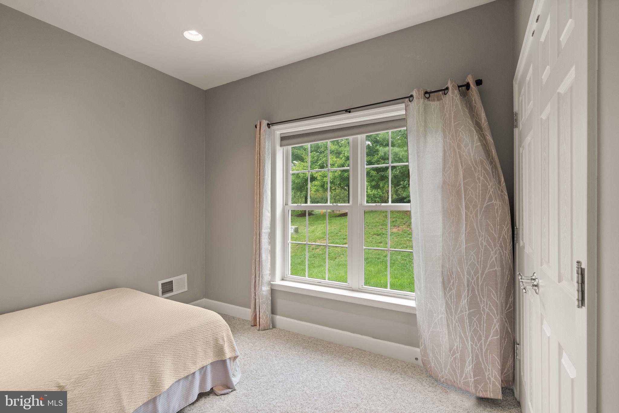 WINDERMERE - Residential