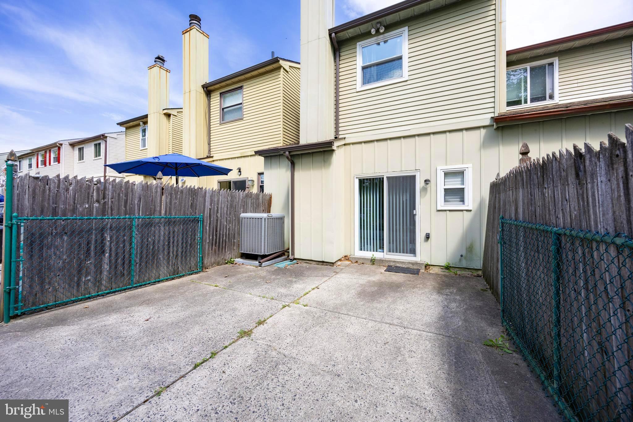 BRYN ERIN - Residential