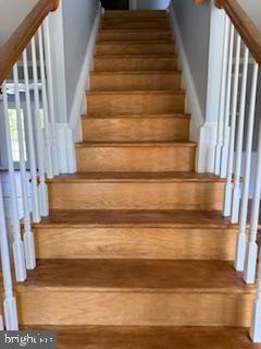 ASHLEIGH PARK SOUTH - Residential Lease