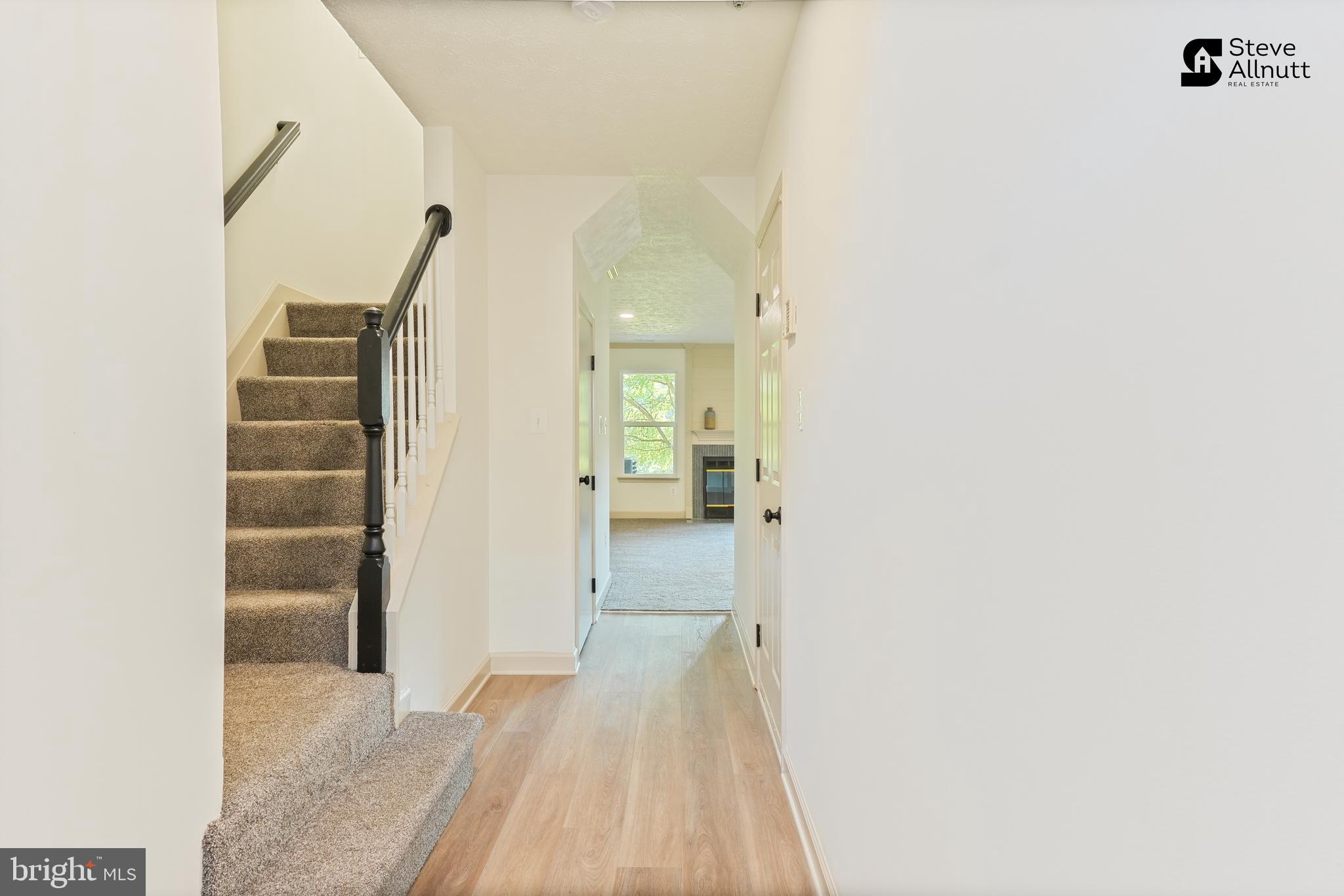 PLEASANT CHASE - Residential