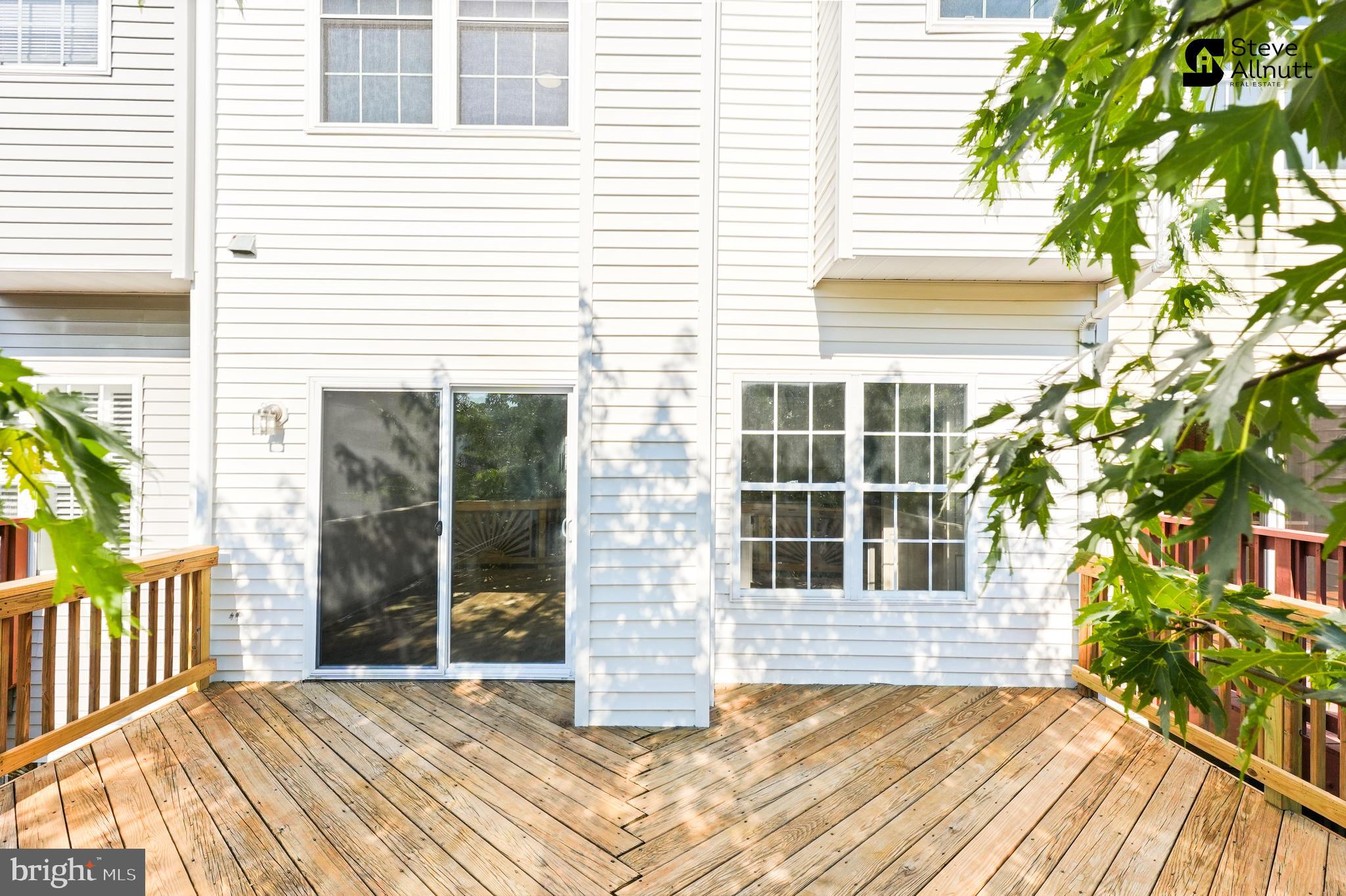 PLEASANT CHASE - Residential