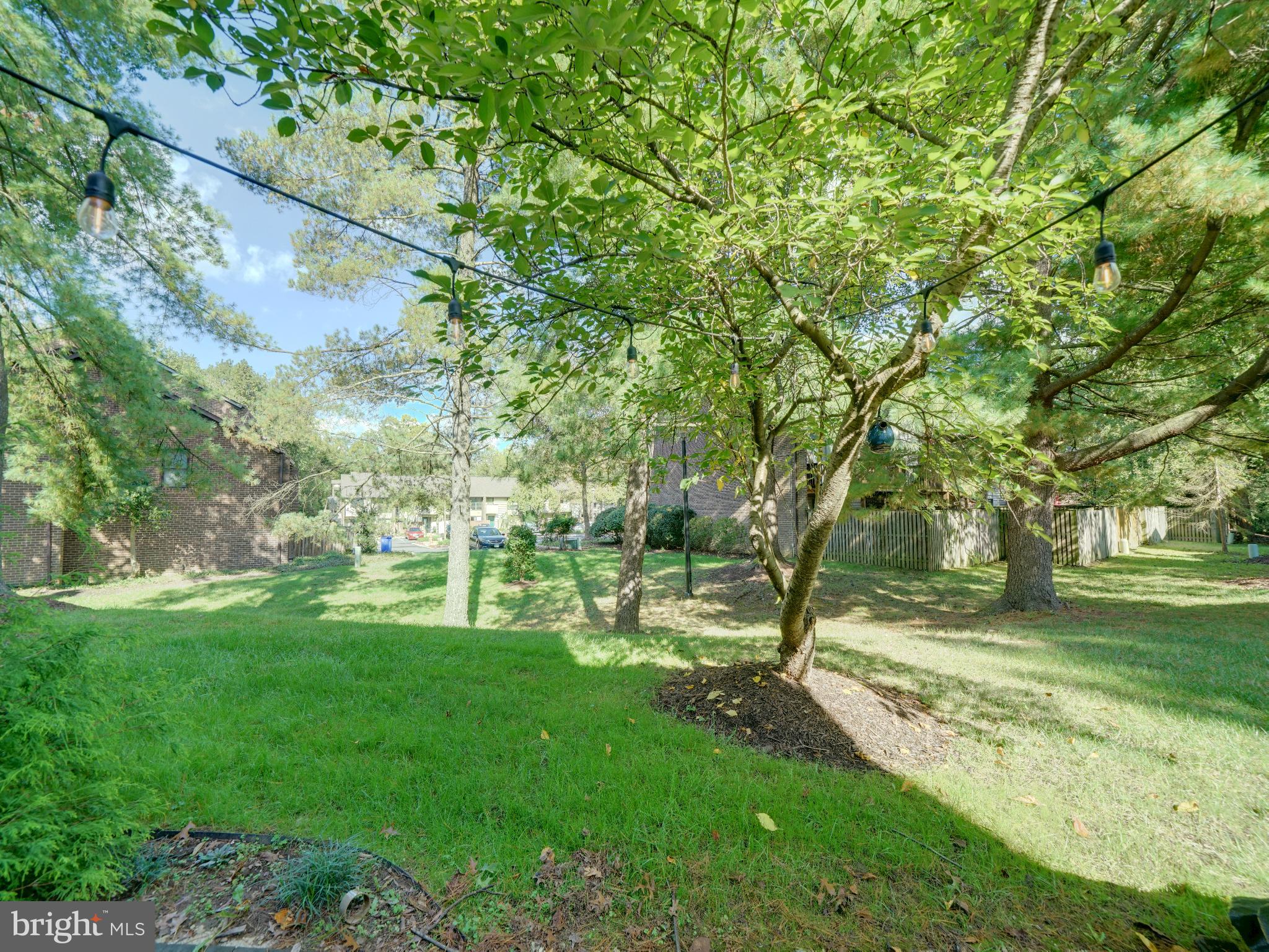 TOWN CENTER - Residential Lease