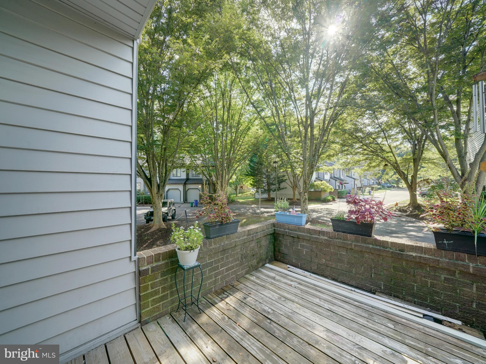 TOWN CENTER - Residential Lease