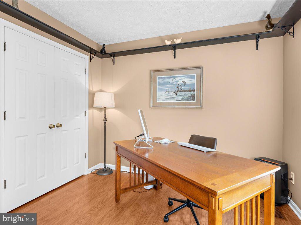 VILLAGE OF BYNUM RUN - Residential