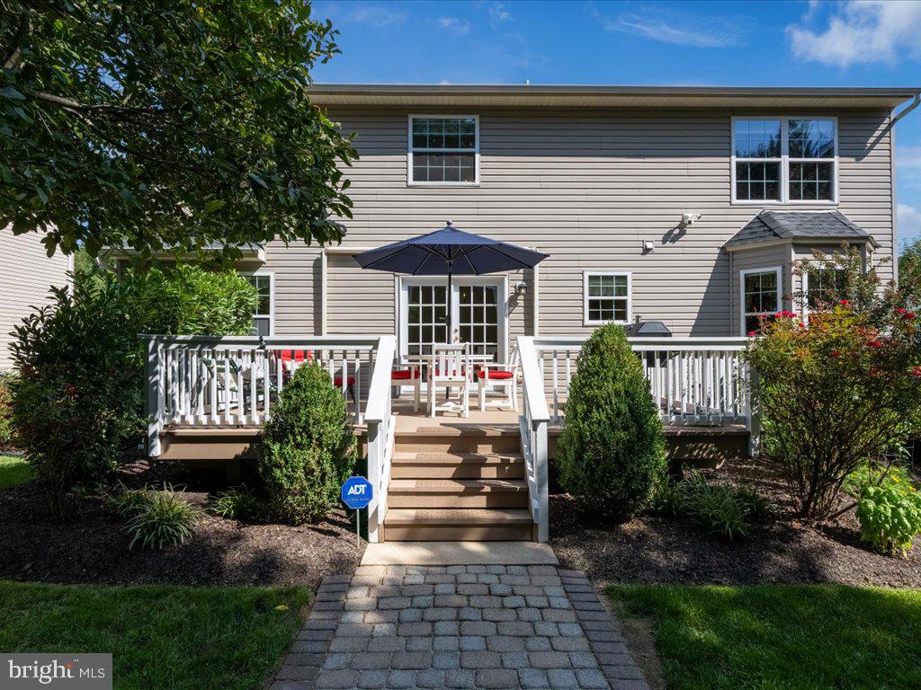 VILLAGE OF BYNUM RUN - Residential