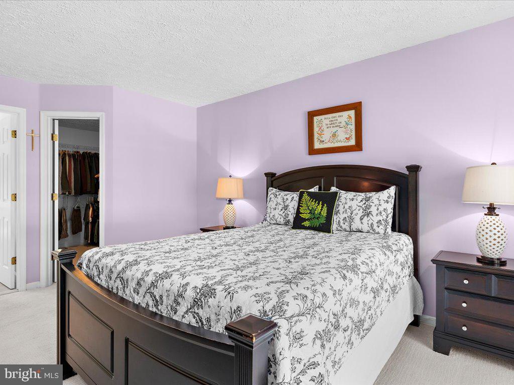 VILLAGE OF BYNUM RUN - Residential