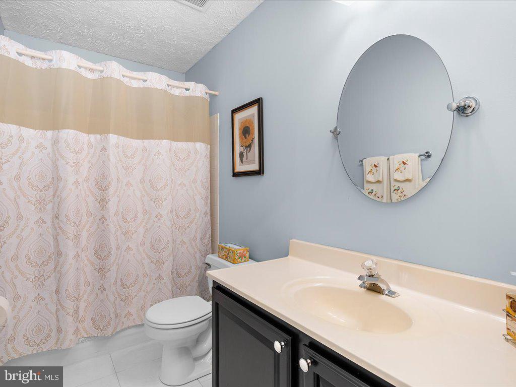 VILLAGE OF BYNUM RUN - Residential