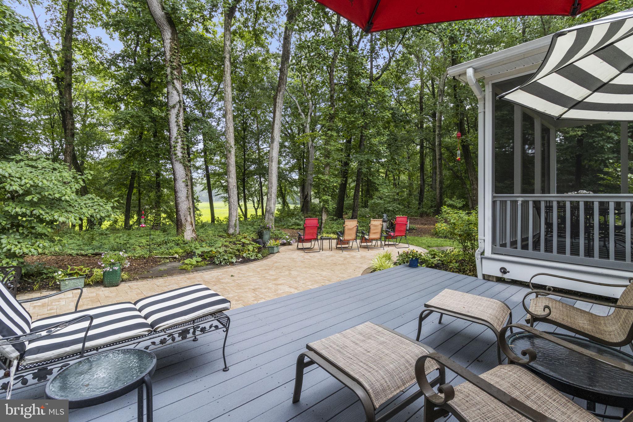 COLLINS POINT - Residential