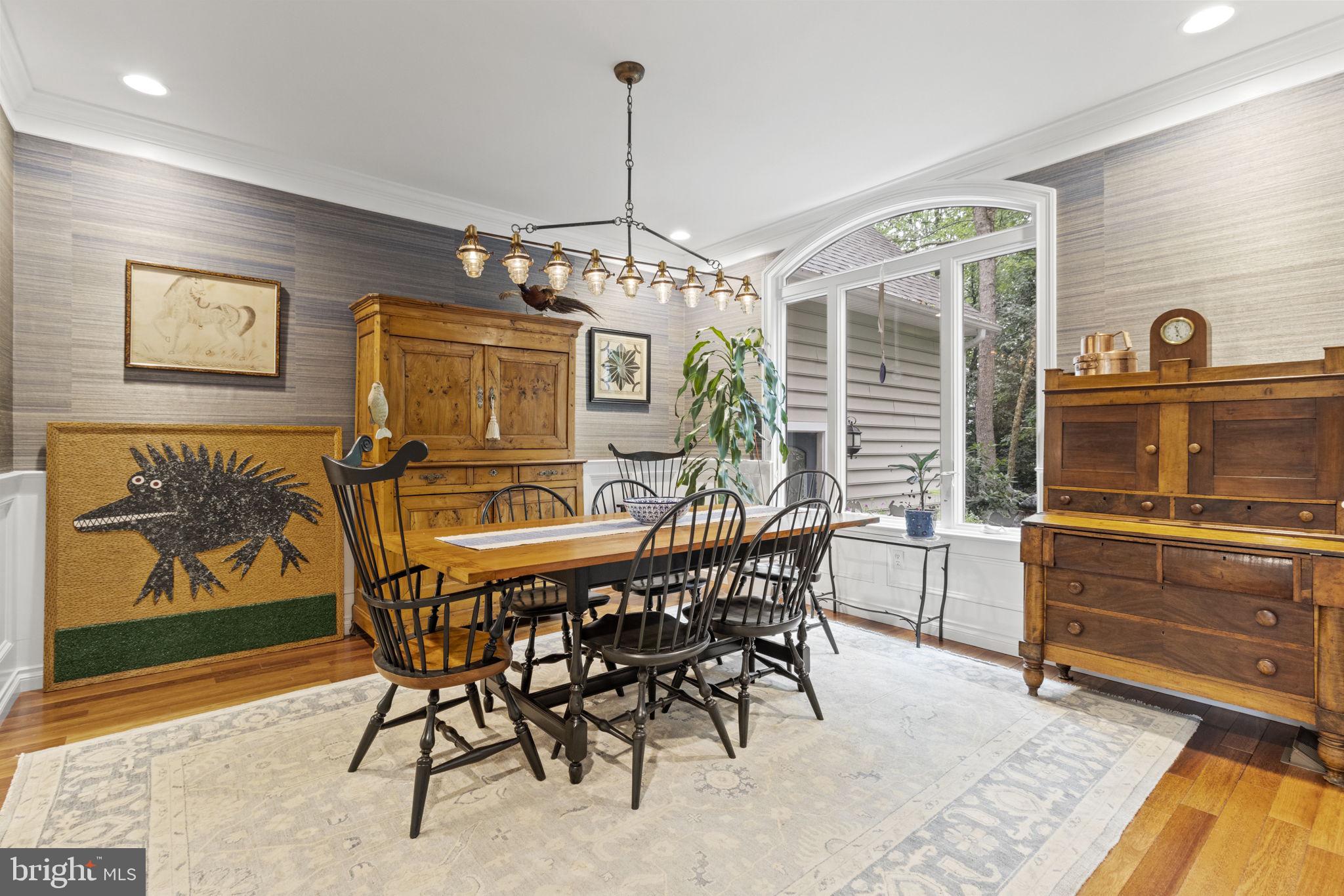 COLLINS POINT - Residential