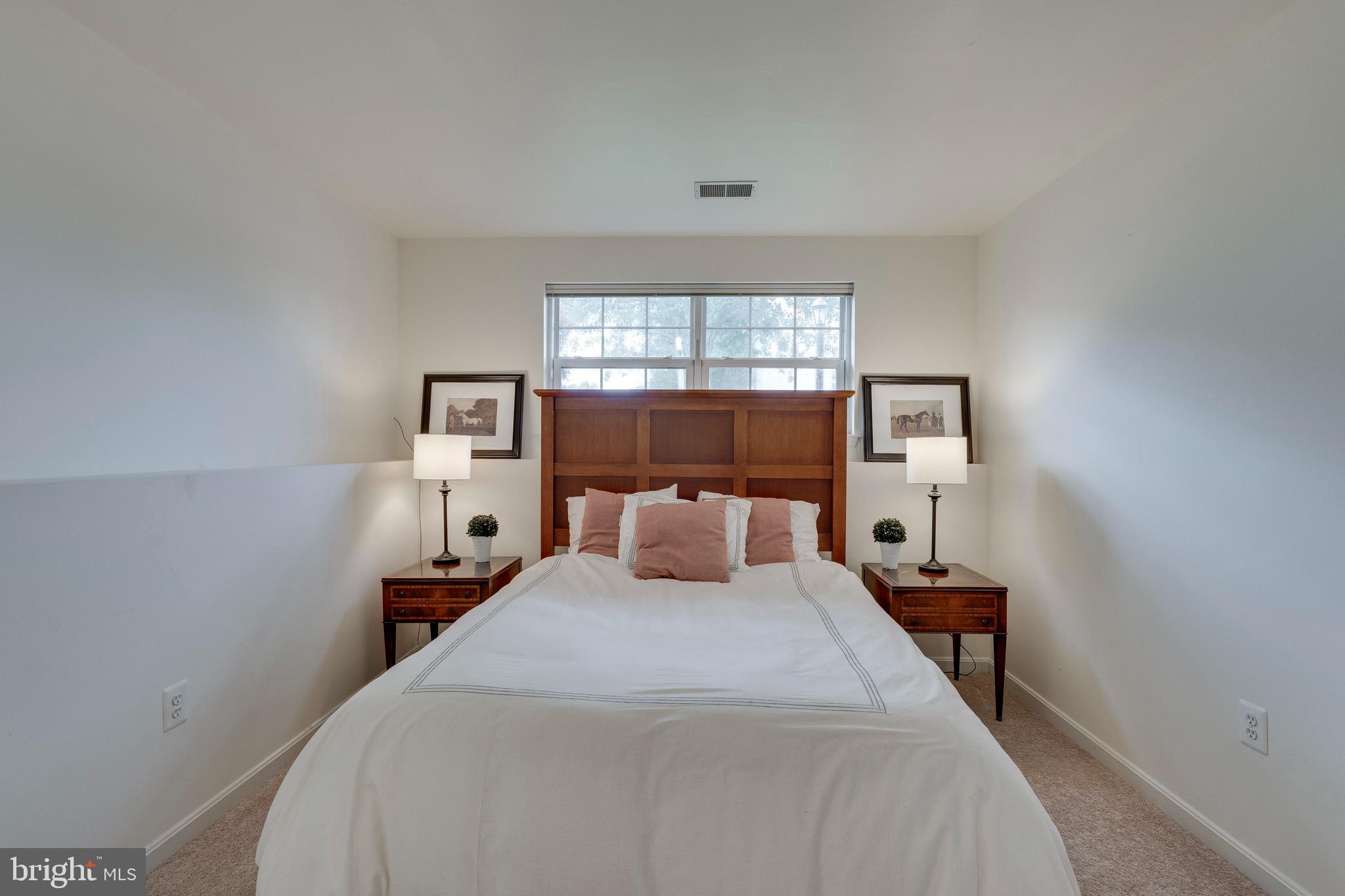 SHEFFIELD MANOR - Residential