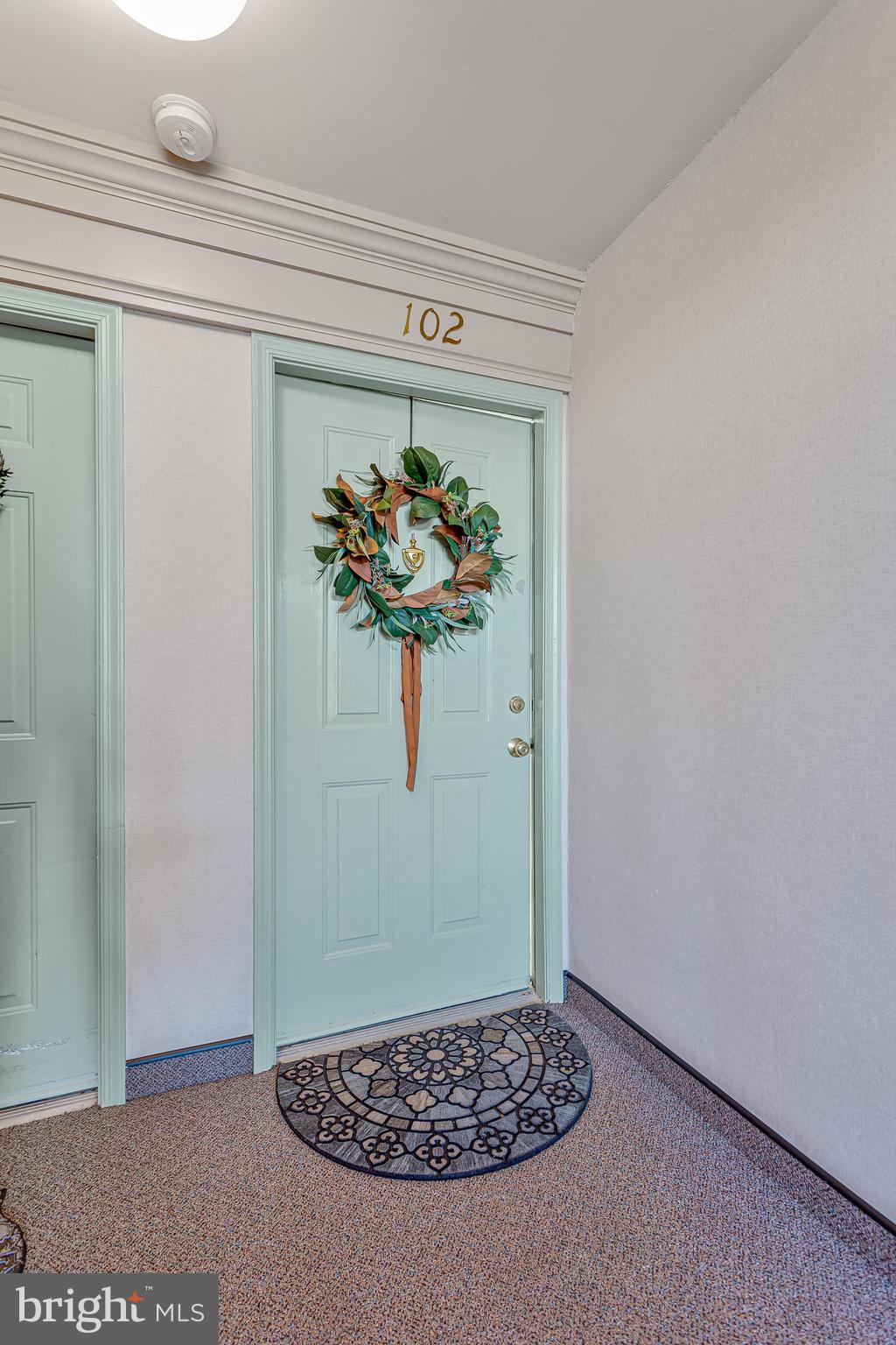 1130 HUNTMASTER TERRACE NE 102