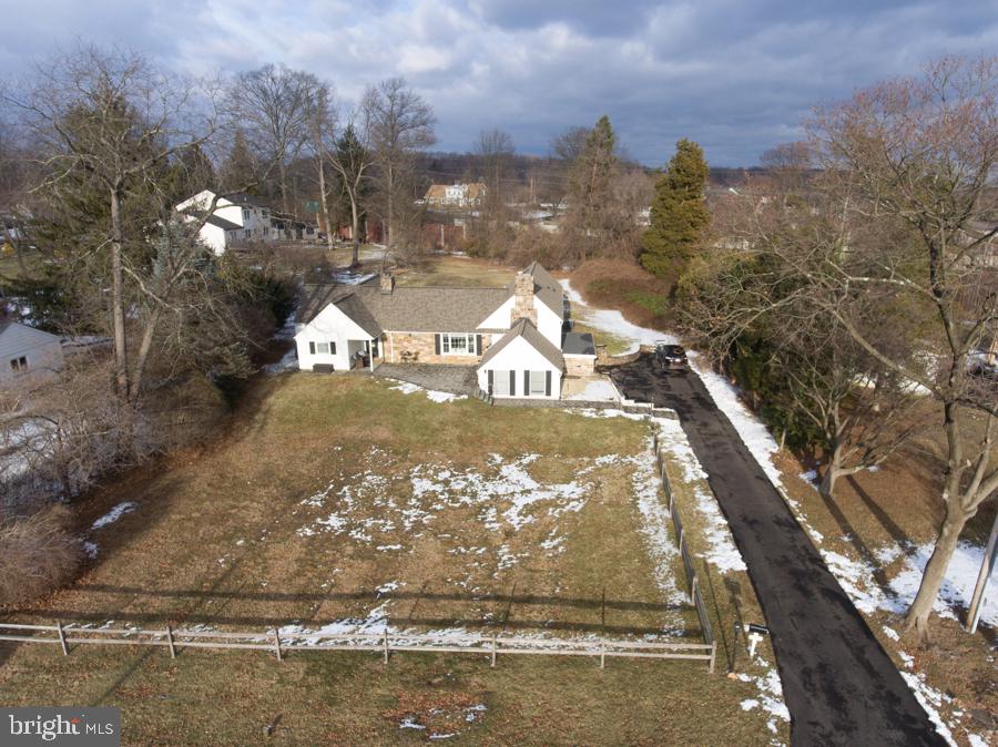 FLOURTOWN - Residential