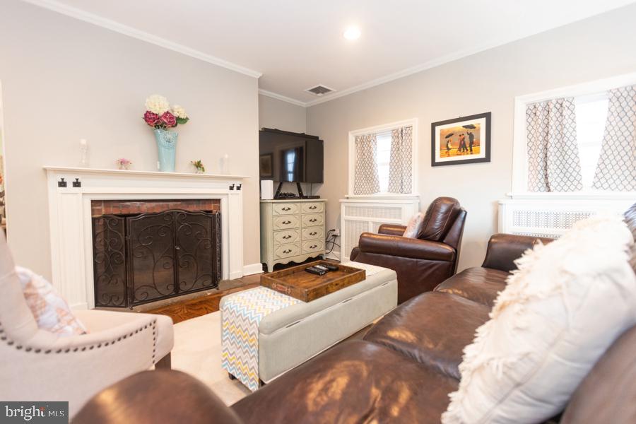 FLOURTOWN - Residential