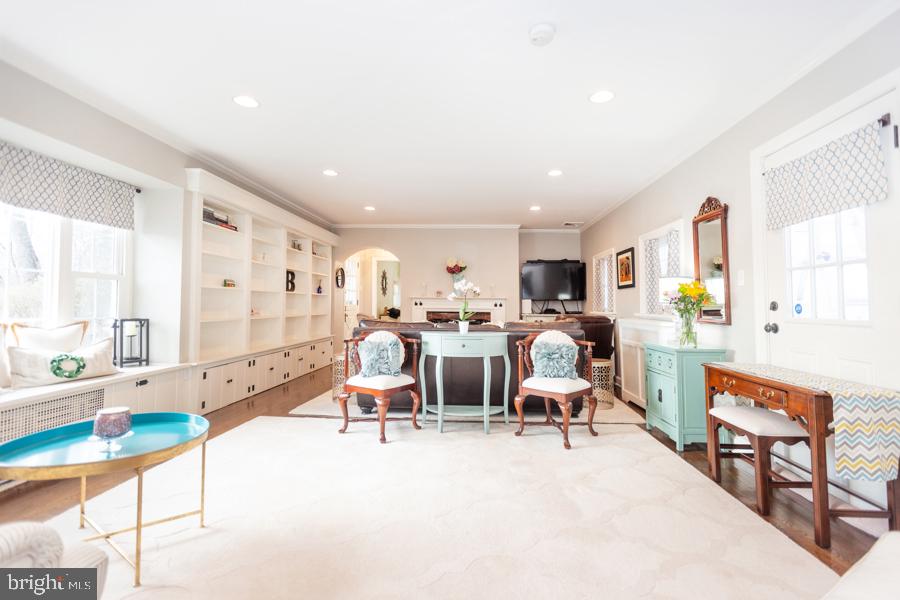 FLOURTOWN - Residential