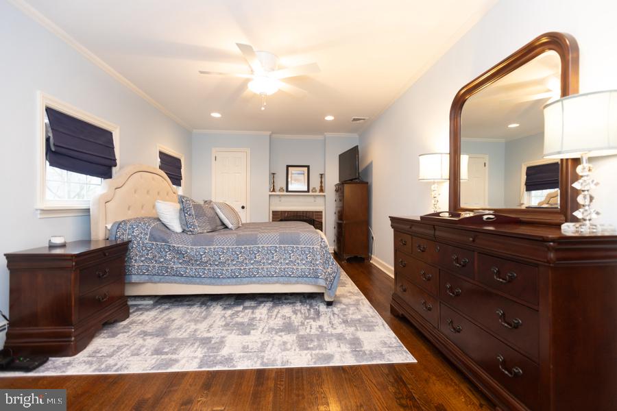 FLOURTOWN - Residential