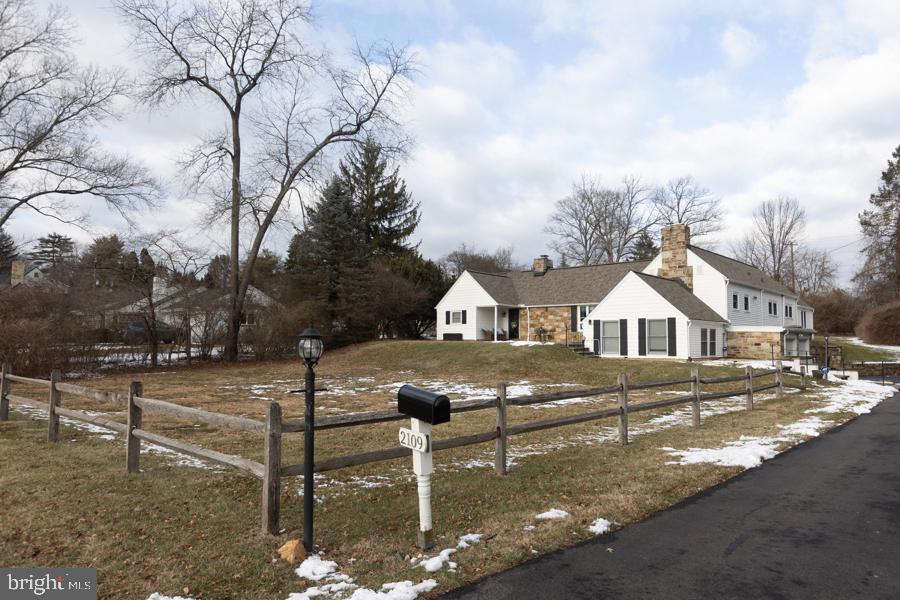 FLOURTOWN - Residential