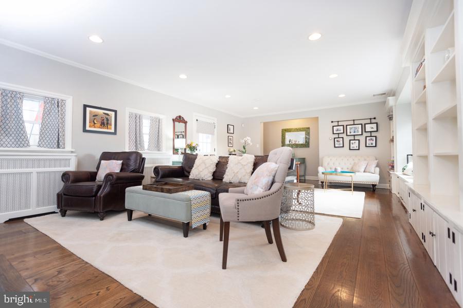 FLOURTOWN - Residential