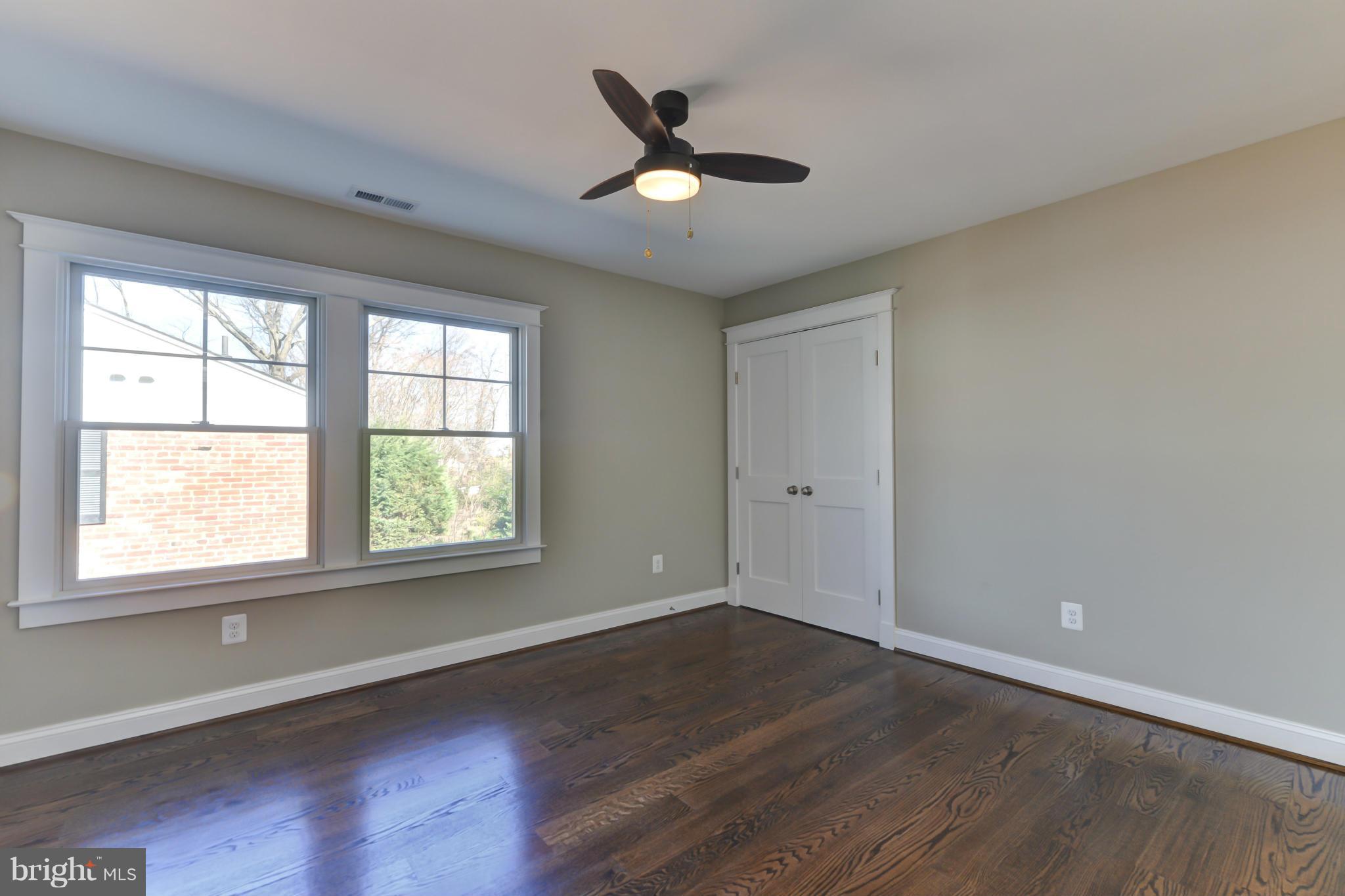 DEL RAY - Residential