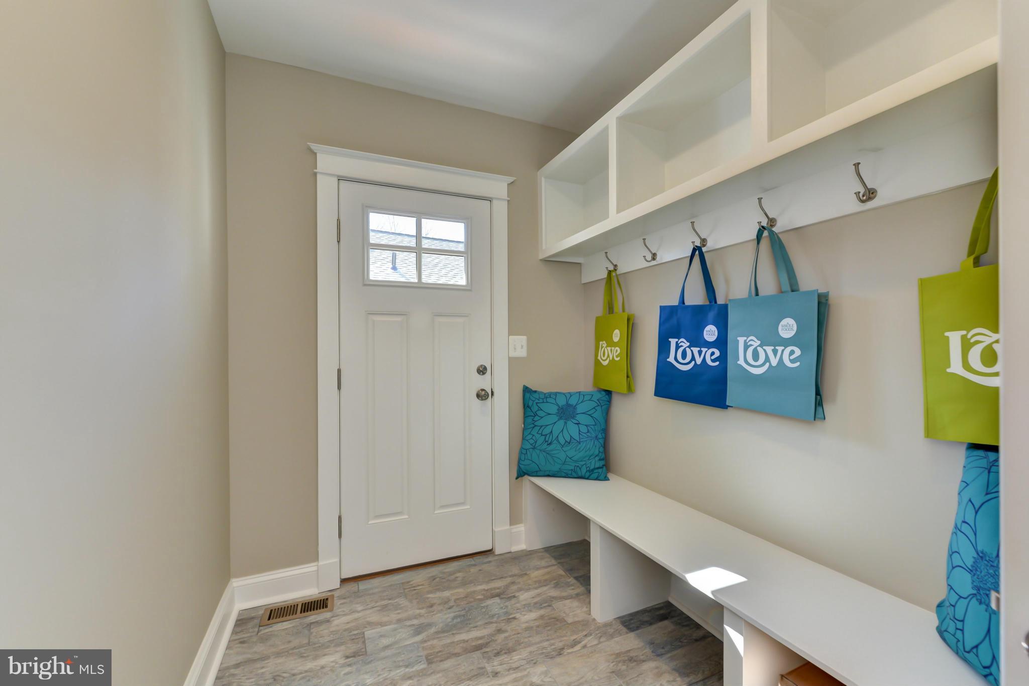 DEL RAY - Residential