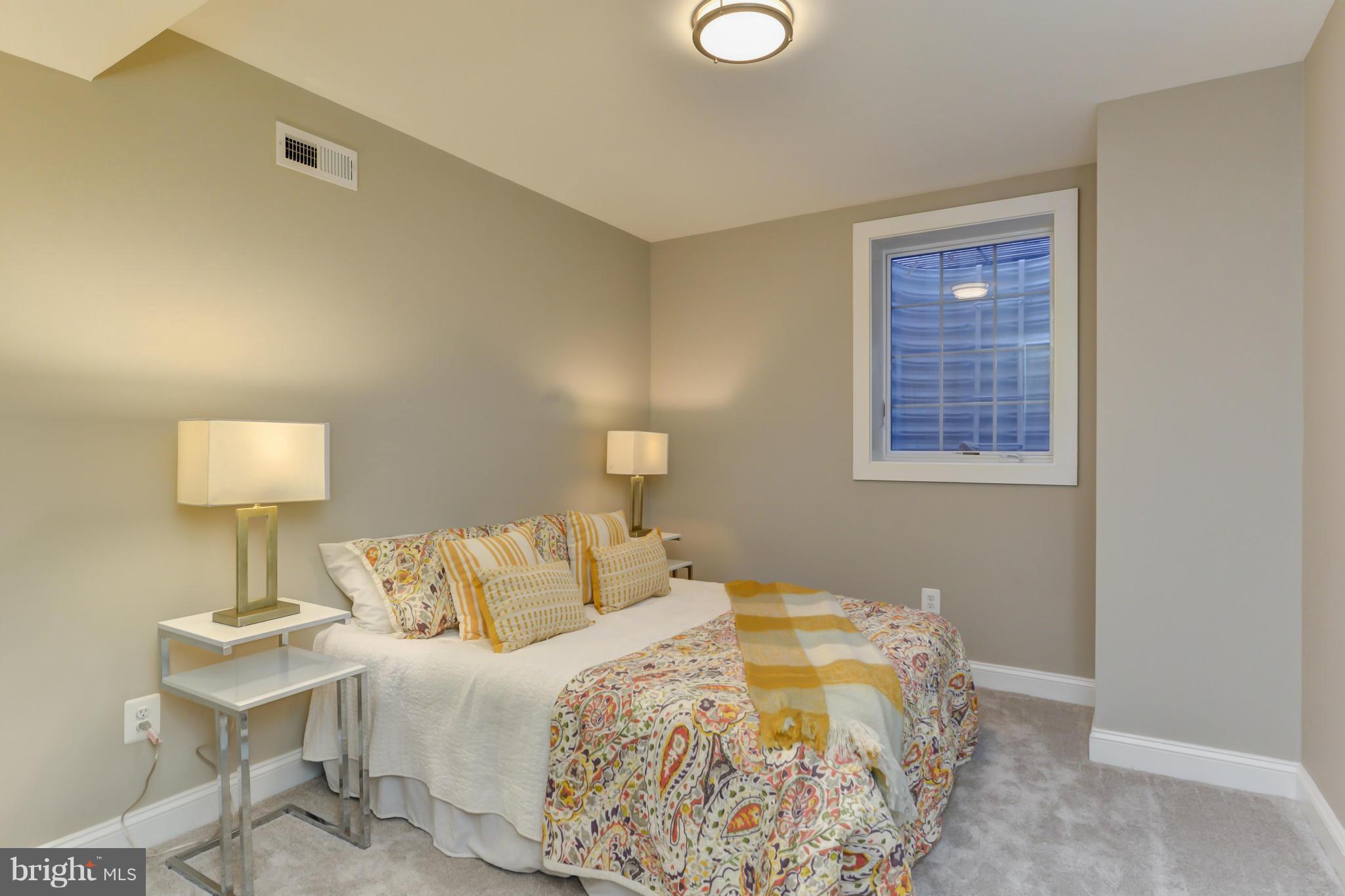 DEL RAY - Residential