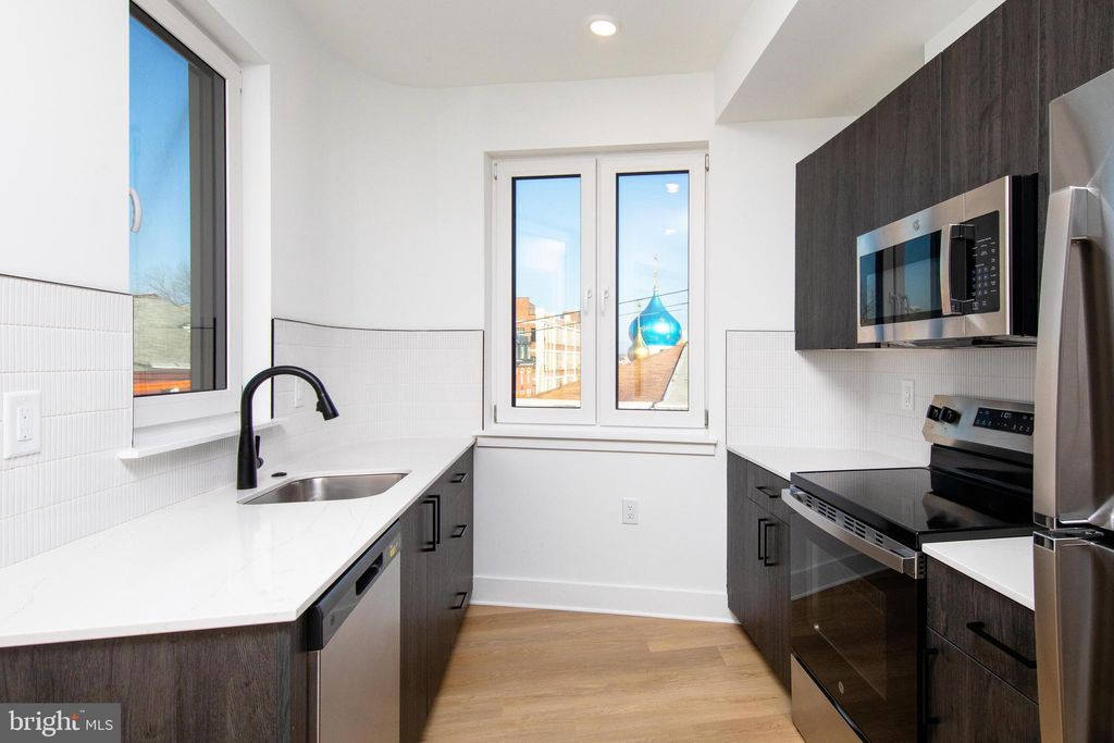 Photo of 633 N 5th St #201, PHILADELPHIA, PA 19123 (MLS # PAPH2581600)