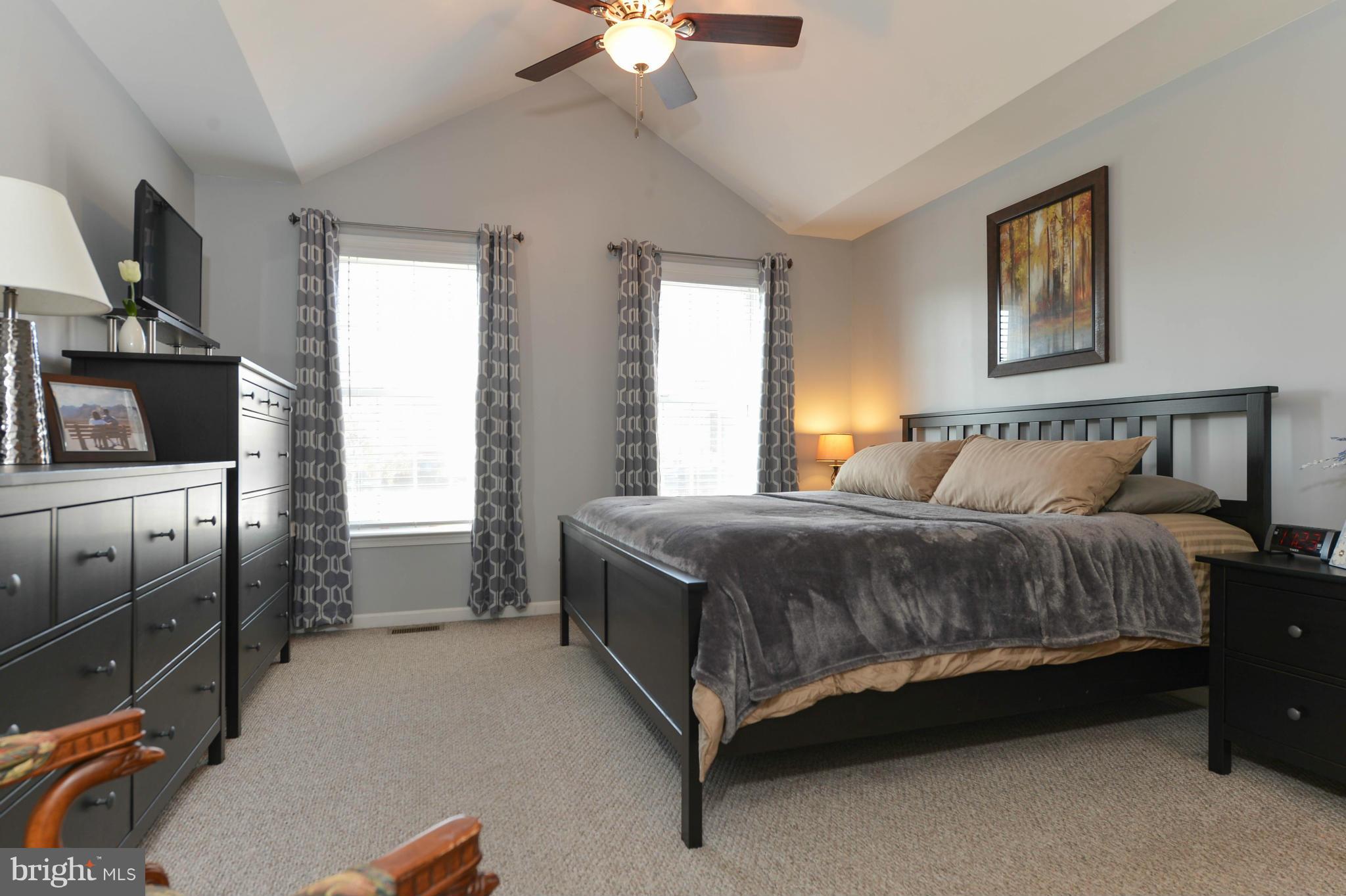 NORTH EAST ISLES - Residential