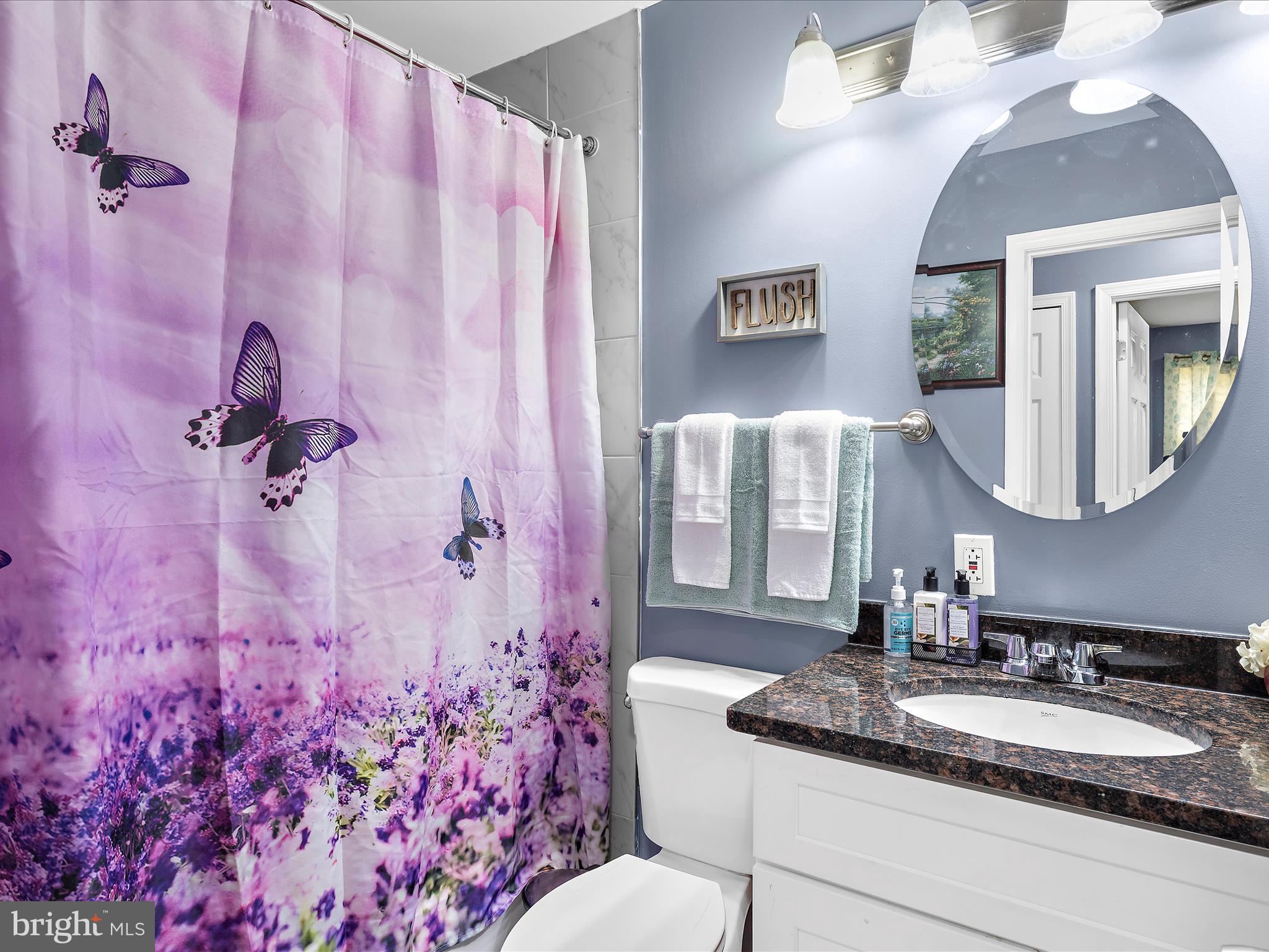 QUEENS PARK - Residential