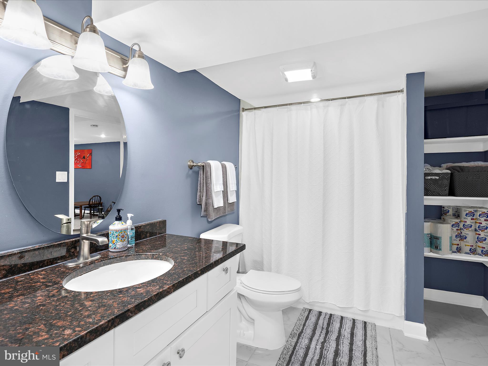 QUEENS PARK - Residential