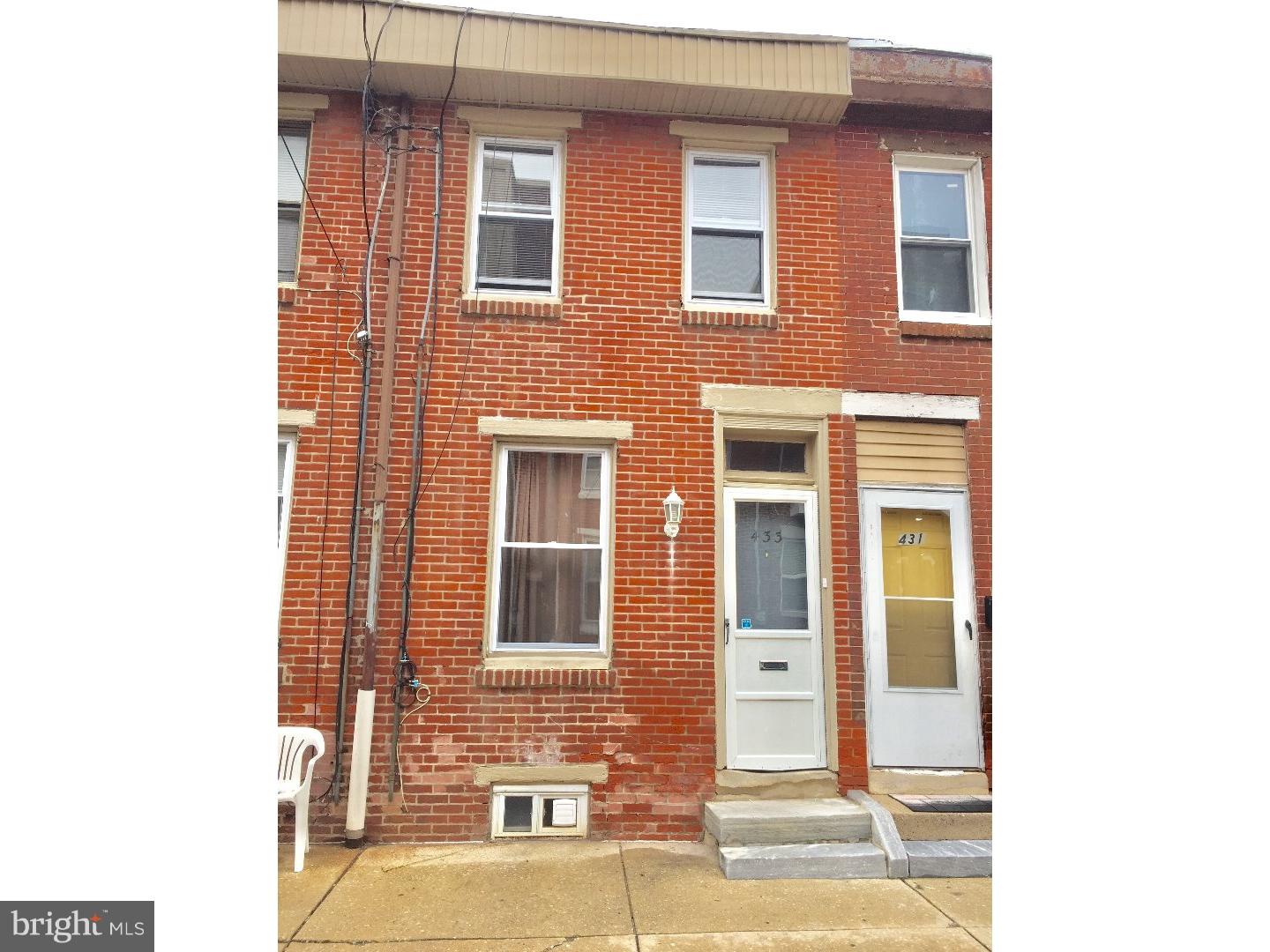 Updated photos to come! Live in between 2 of the hippest neighborhoods in South Philadelphia! Dickinson Narrows is situated between Passyunk Sqaure and Pennsport. Numerous amounts of restaurants, bars, stores and coffee shops within walking distance! Conveniently close to Center city and Olde City. Busses on each corner go to and from center City and towards the Navy Yard, along with Tasker & Morris street busses to and from the Broad Street Subway. A 5 minute drive takes you to I95. Trinity style home with 1 bedroom and a den. Hardwood floors throughout home. Tile kitchen with Oak Cabinets. Stand up shower in bathroom. Laundry and storage in basement. Nice size fenced yard! New windows installed.