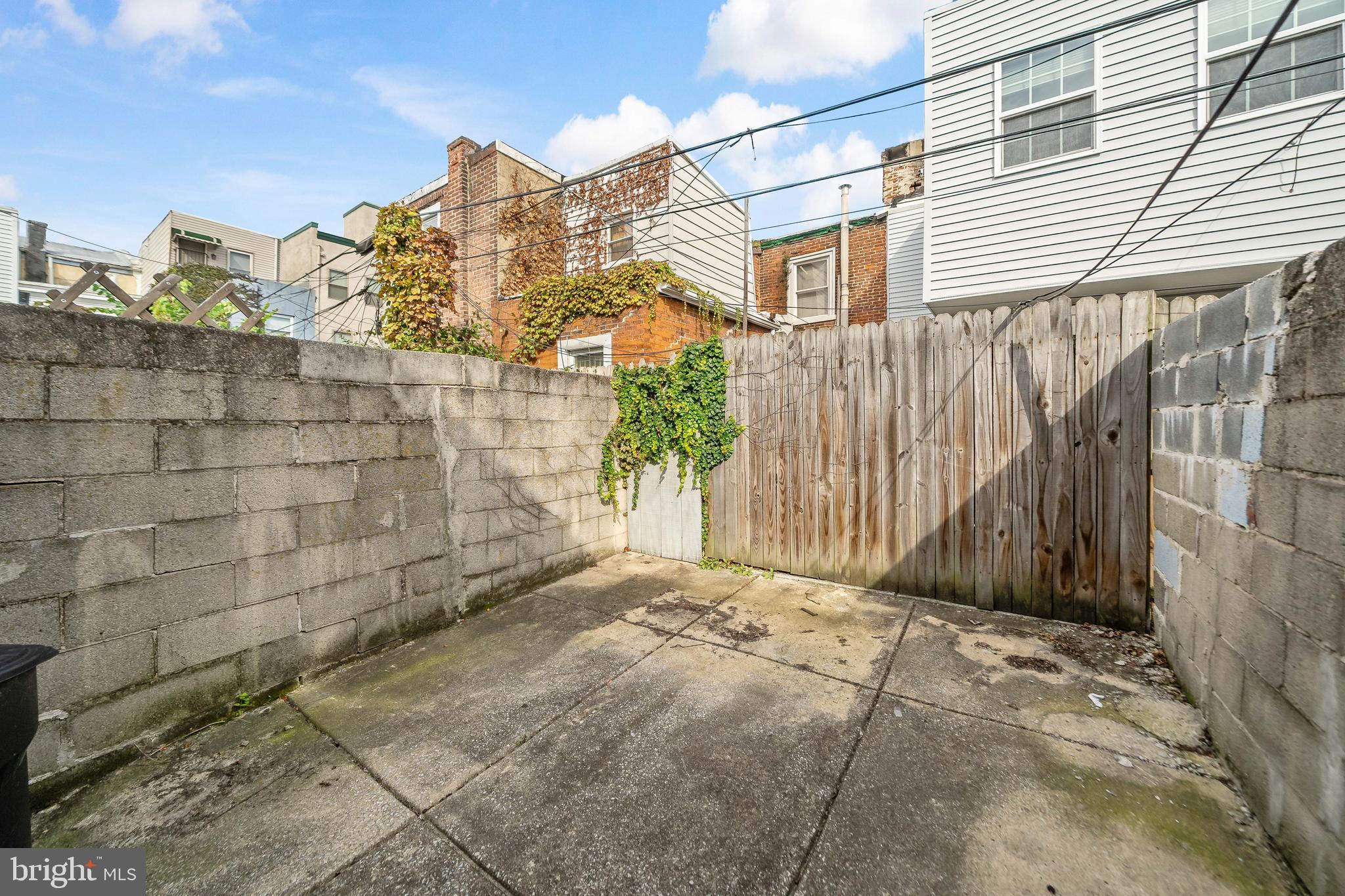 PASSYUNK SQUARE - Residential Lease