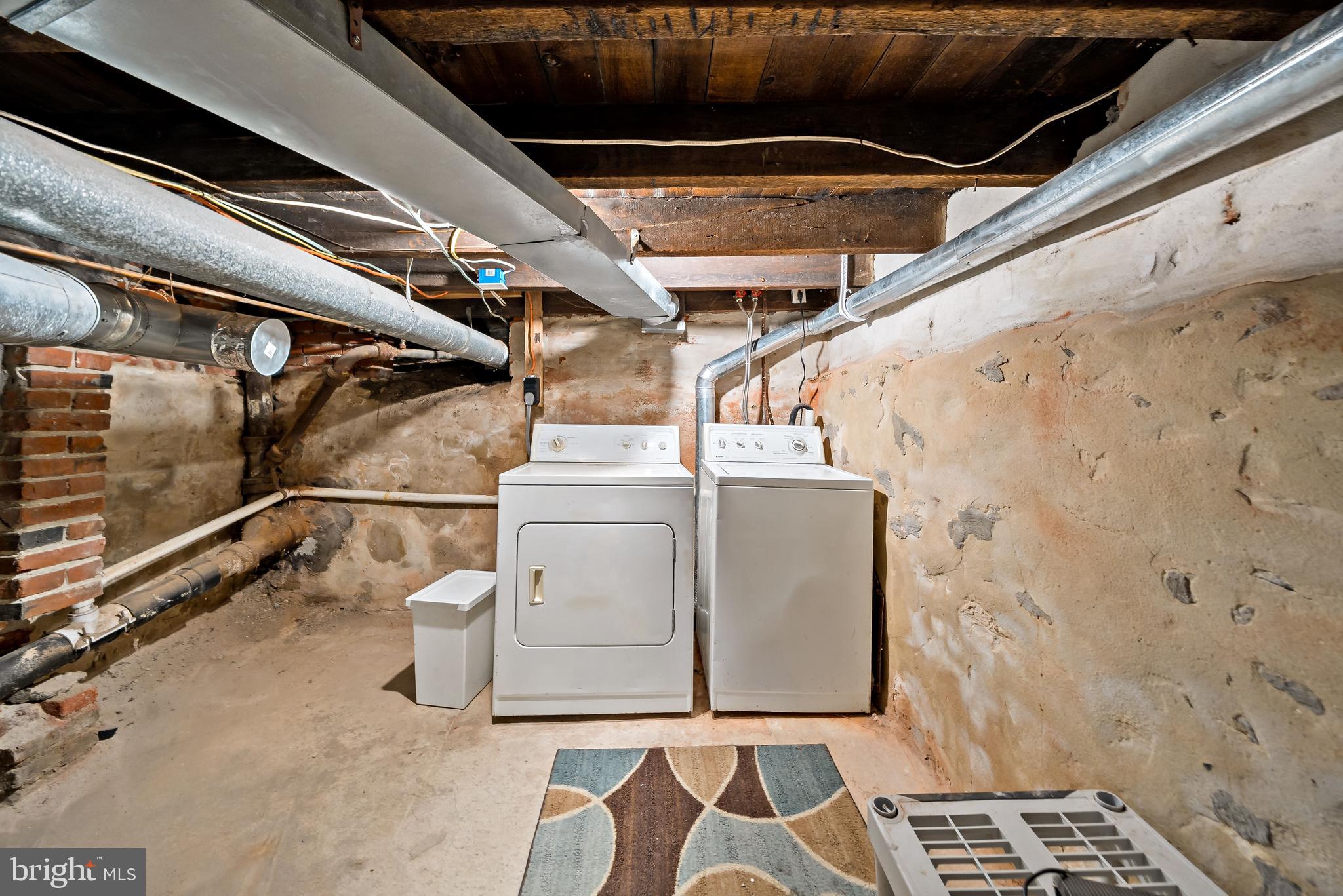 PASSYUNK SQUARE - Residential Lease