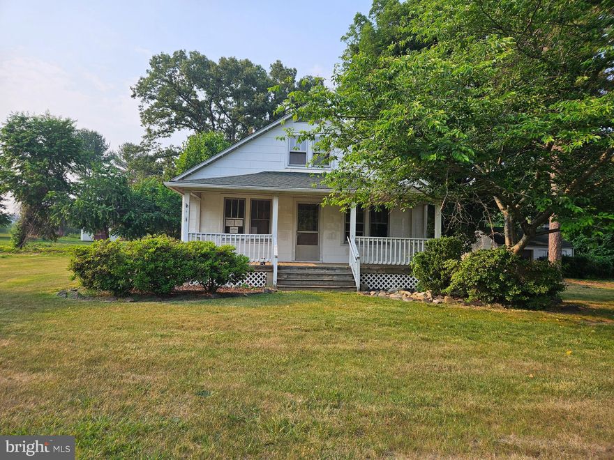 Cape Cod conveniently located to town of Orange on Rt 20 on approx 1.2 acres. New HVAC just installed, along with LVP .