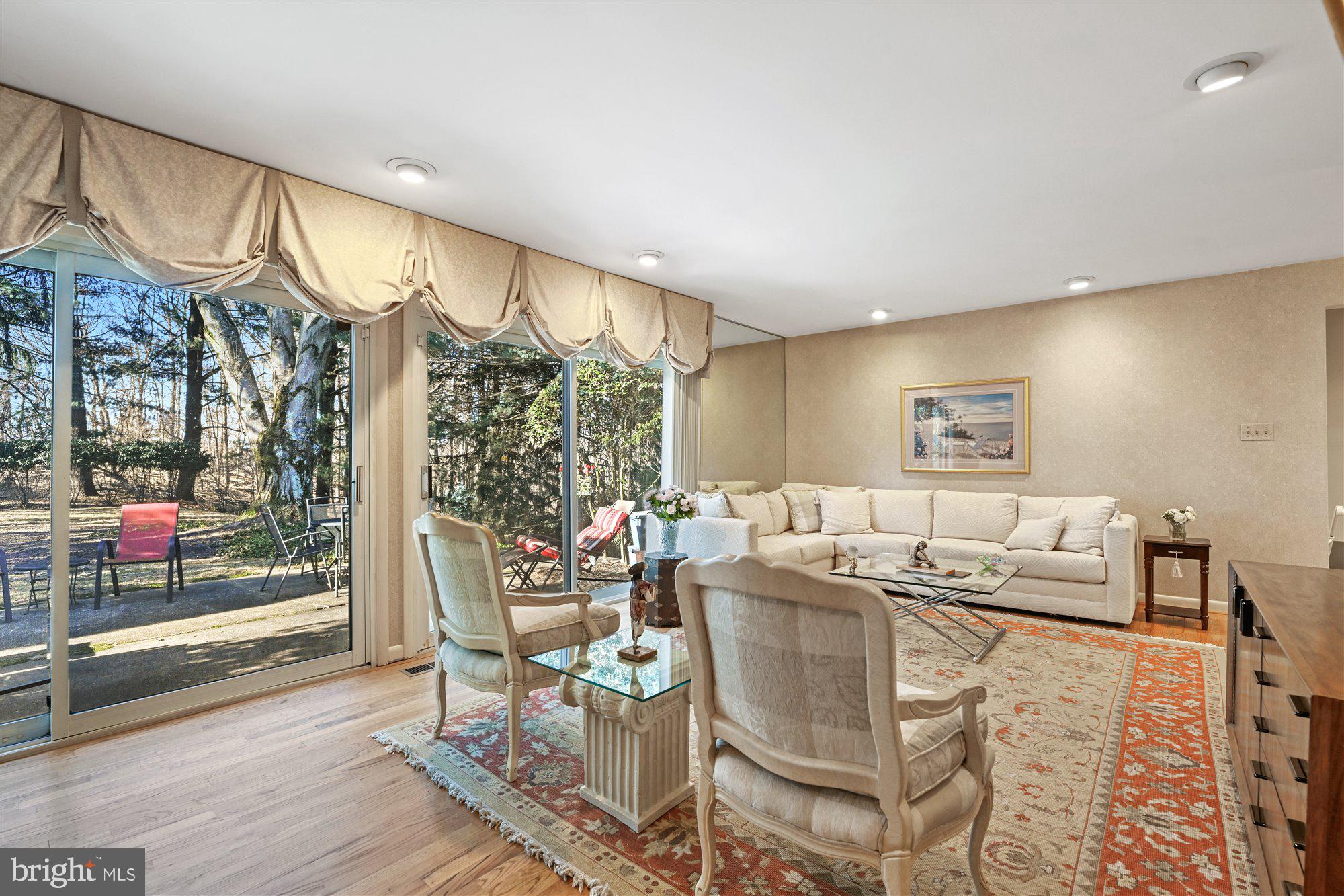 GREEN GATE - Residential Lease