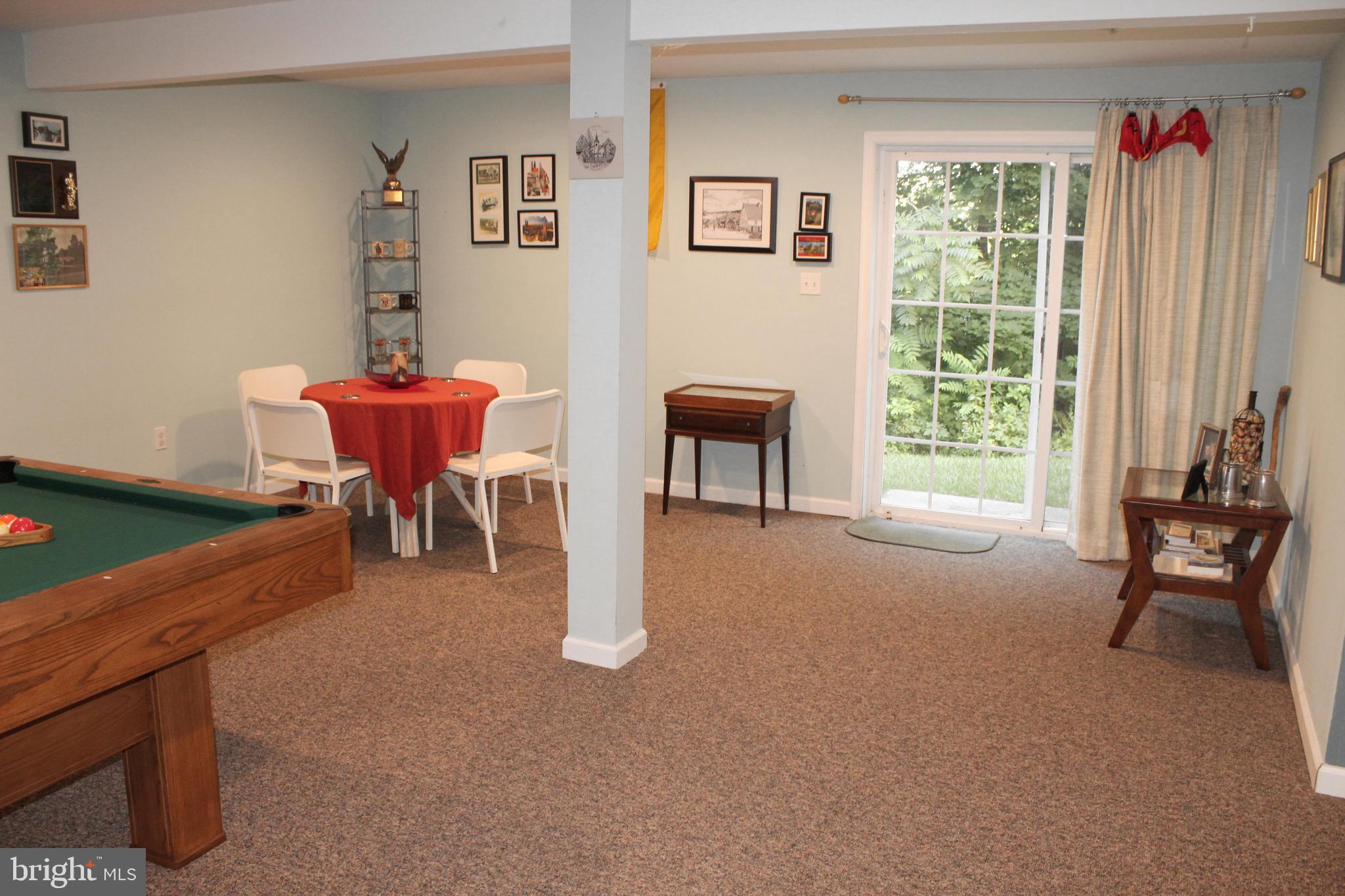 FURNACE HILLS - Residential