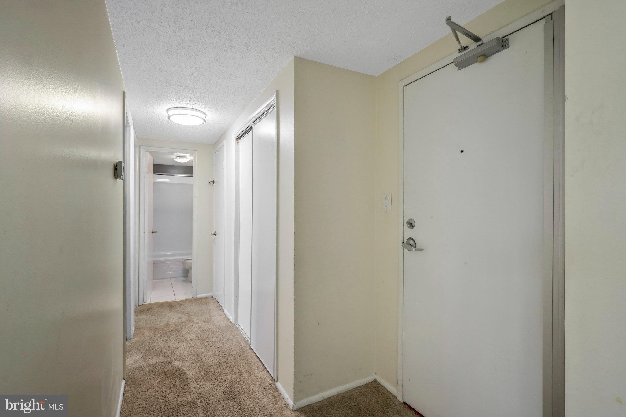 EOS TWENTY-ONE - Residential