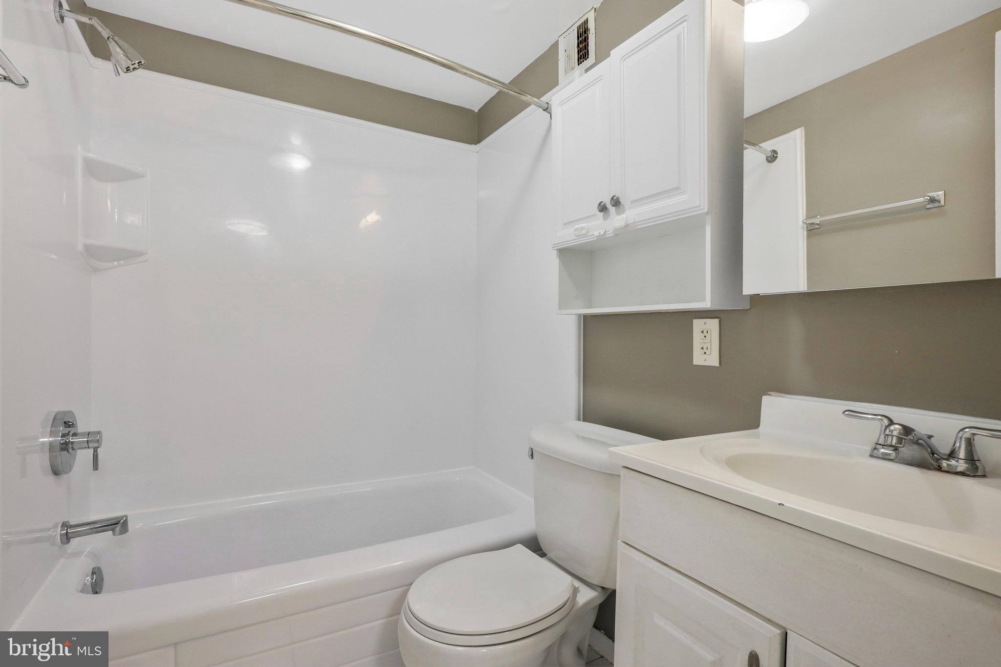 EOS TWENTY-ONE - Residential