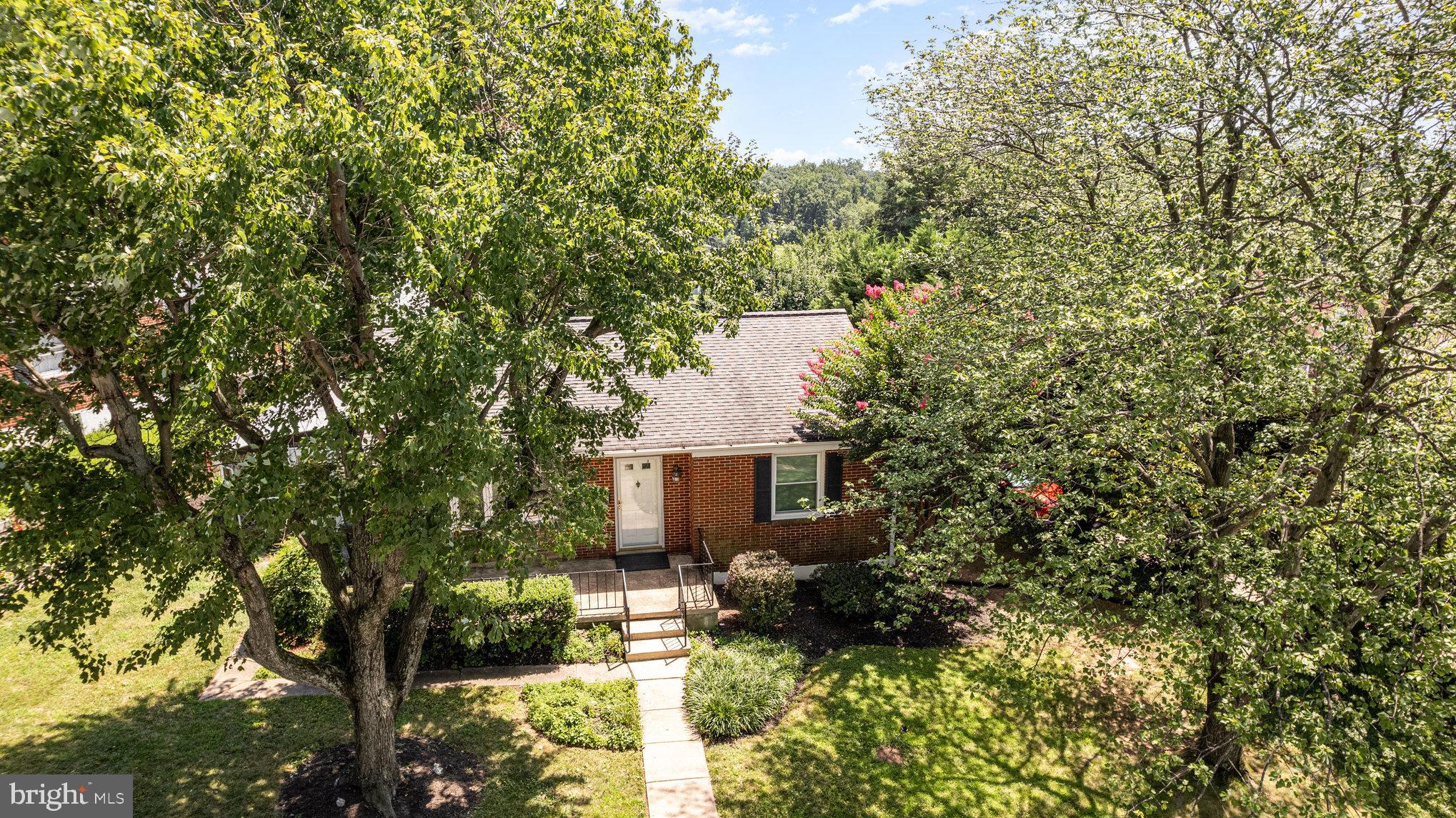 KENWOOD - Residential Lease