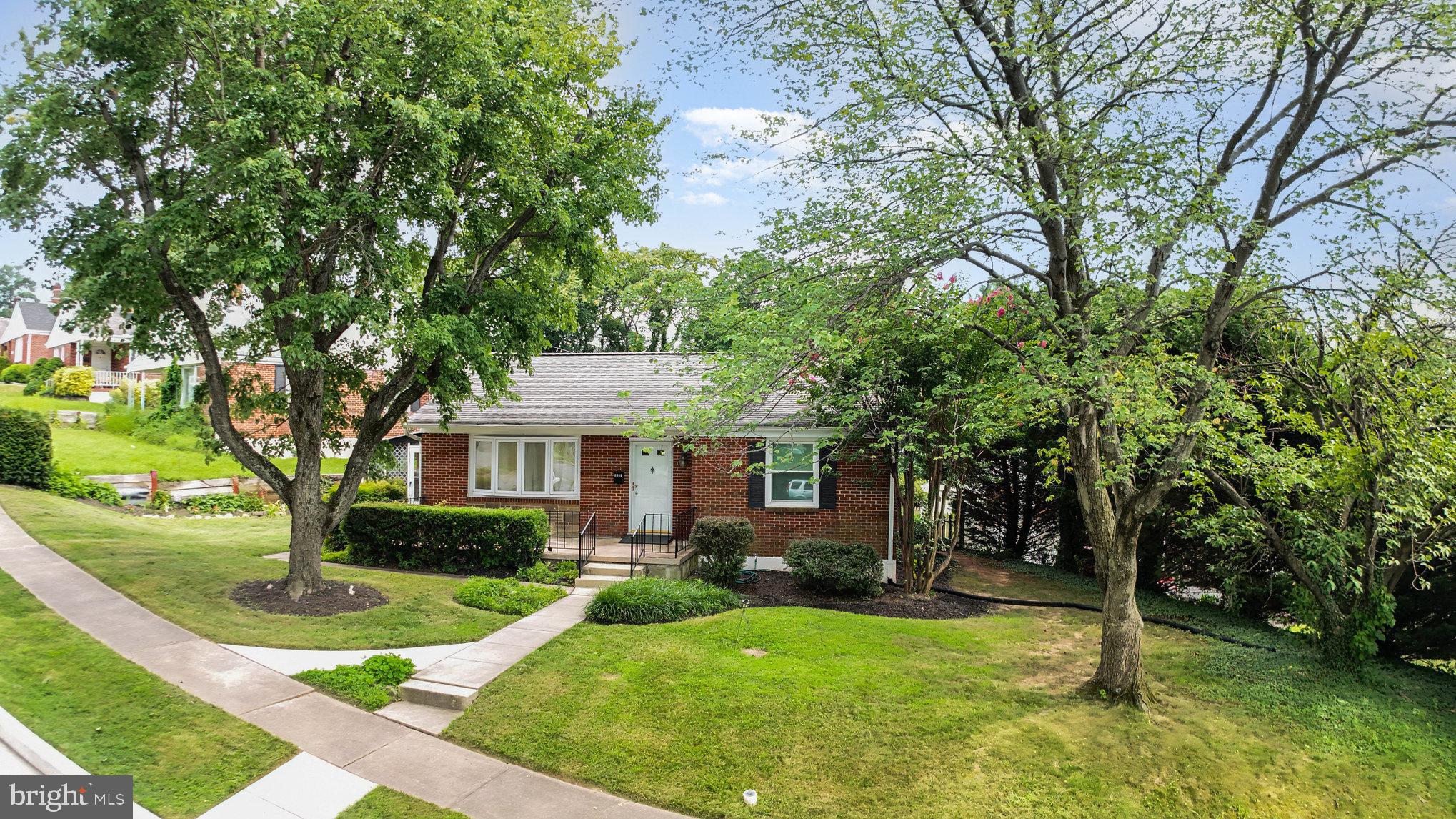 KENWOOD - Residential Lease