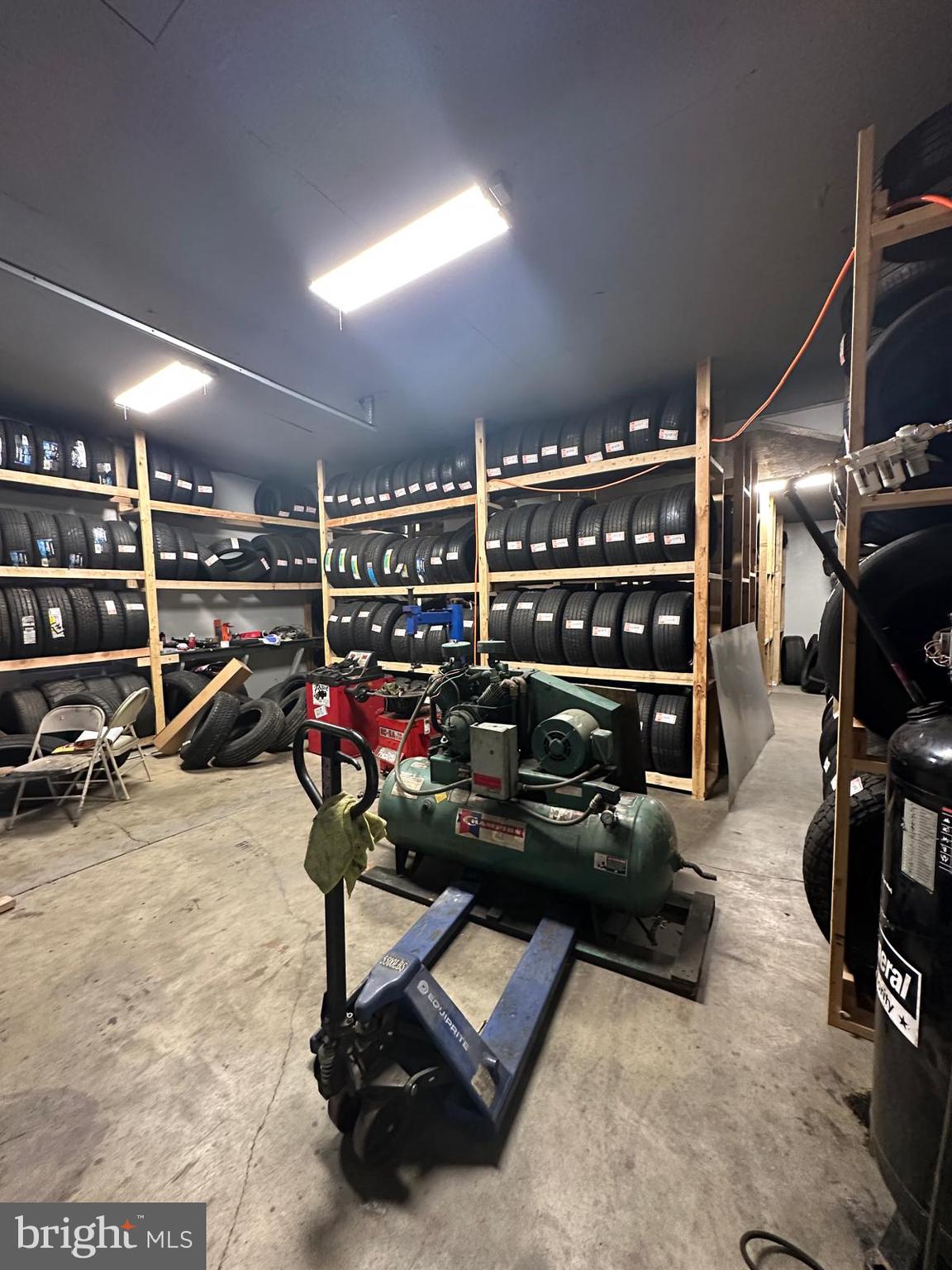 BRANDYWINE - Commercial Sale