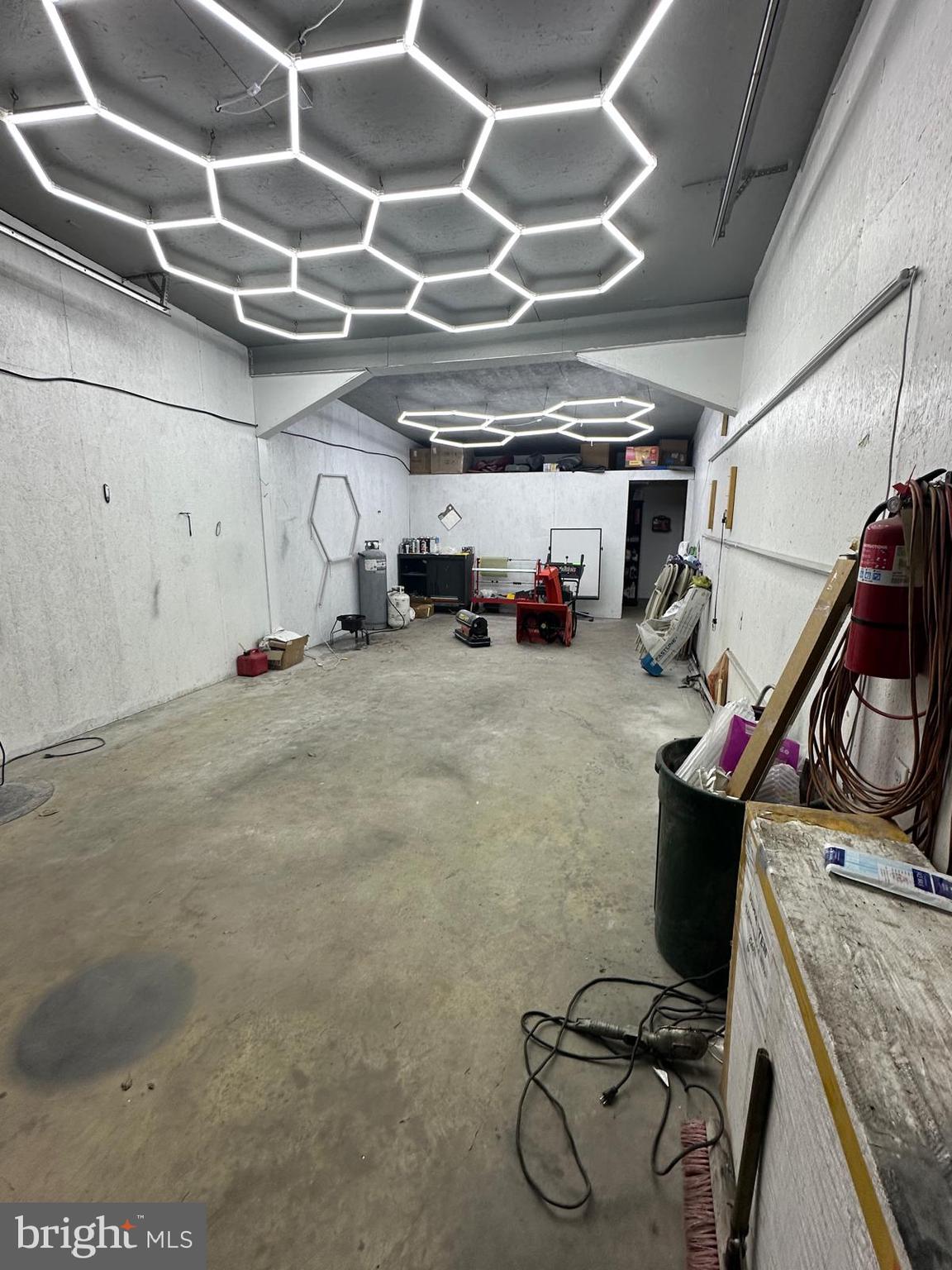 BRANDYWINE - Commercial Sale