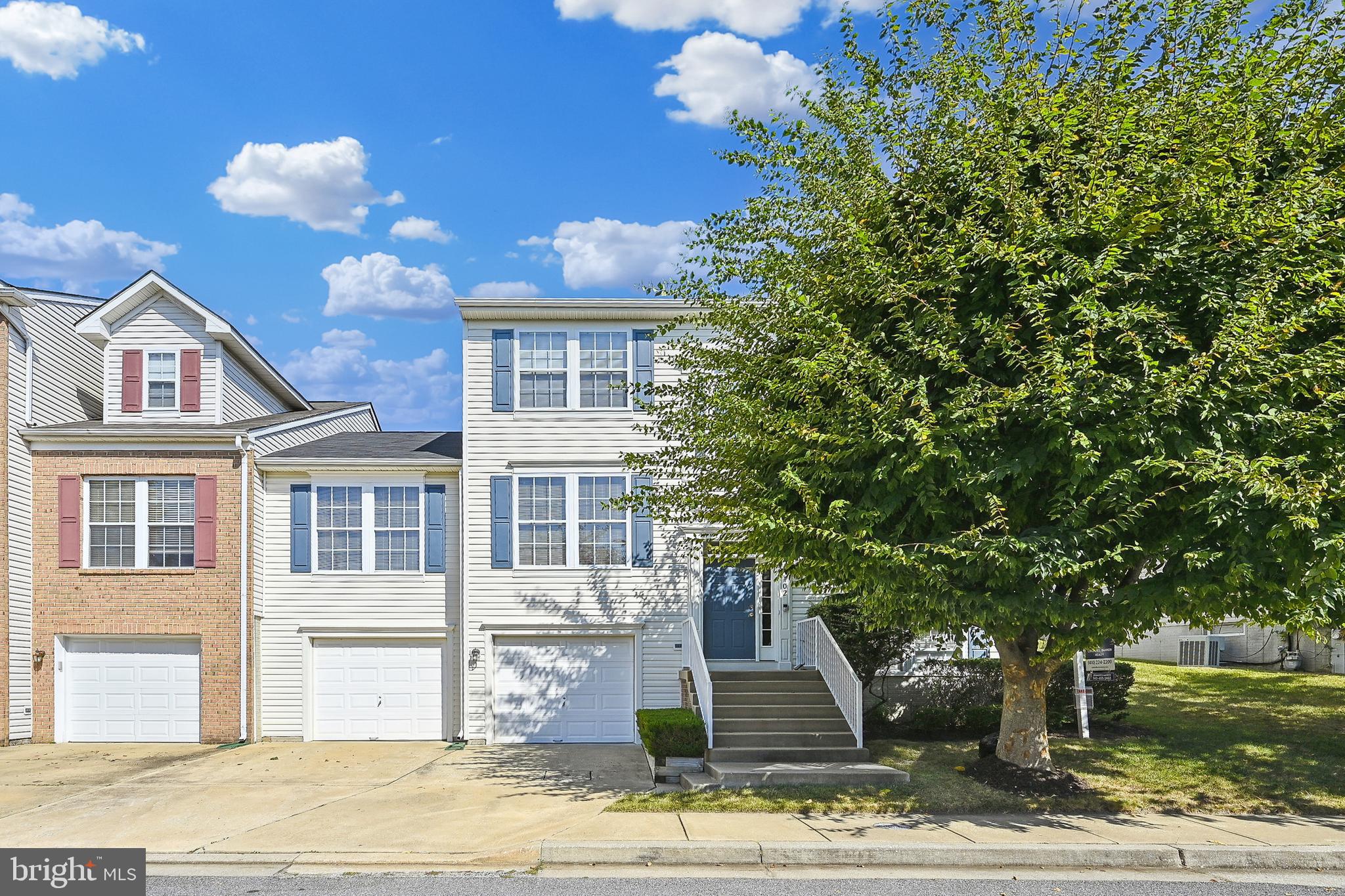 THE POINTE - Residential