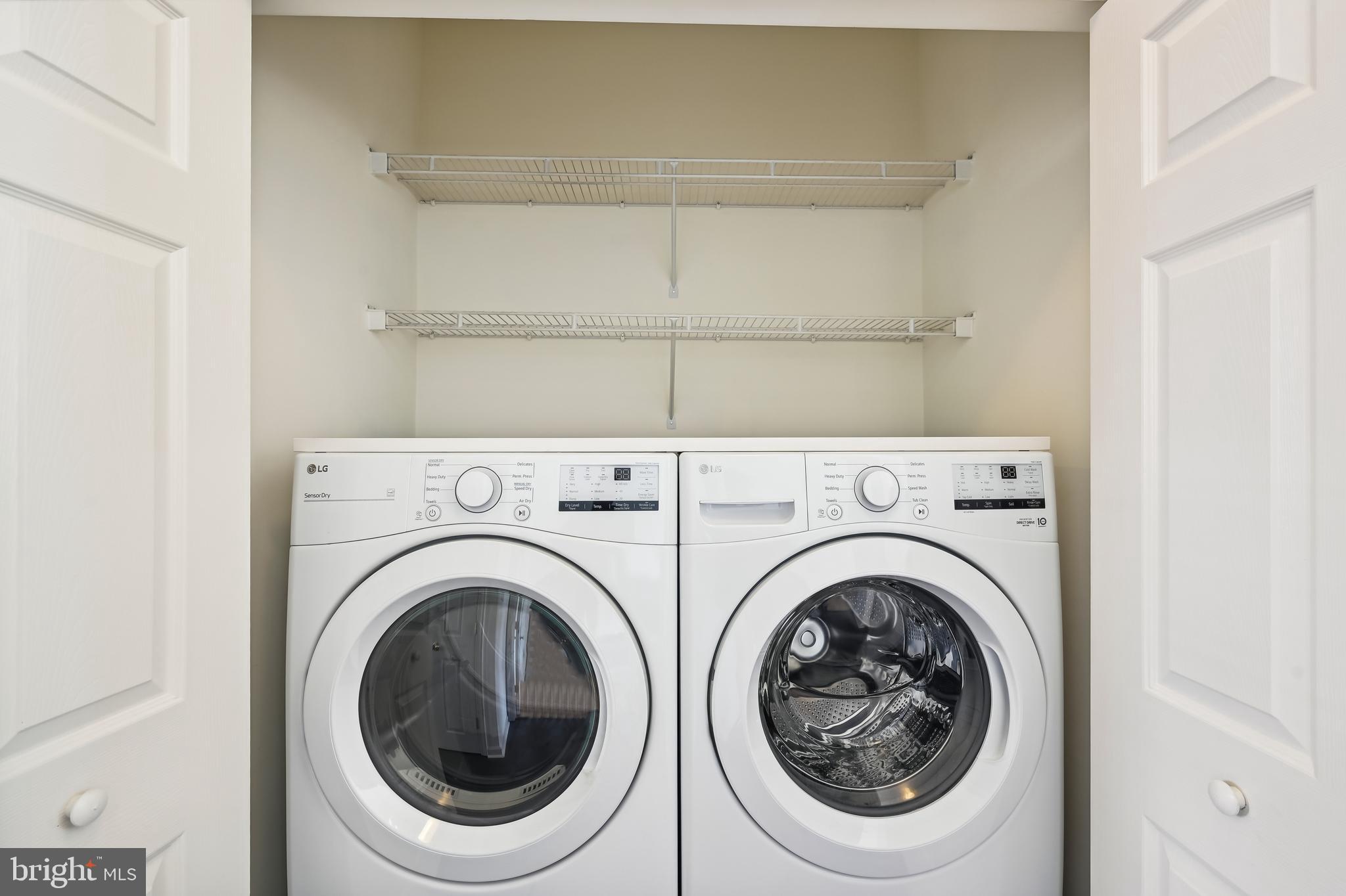 THE POINTE - Residential