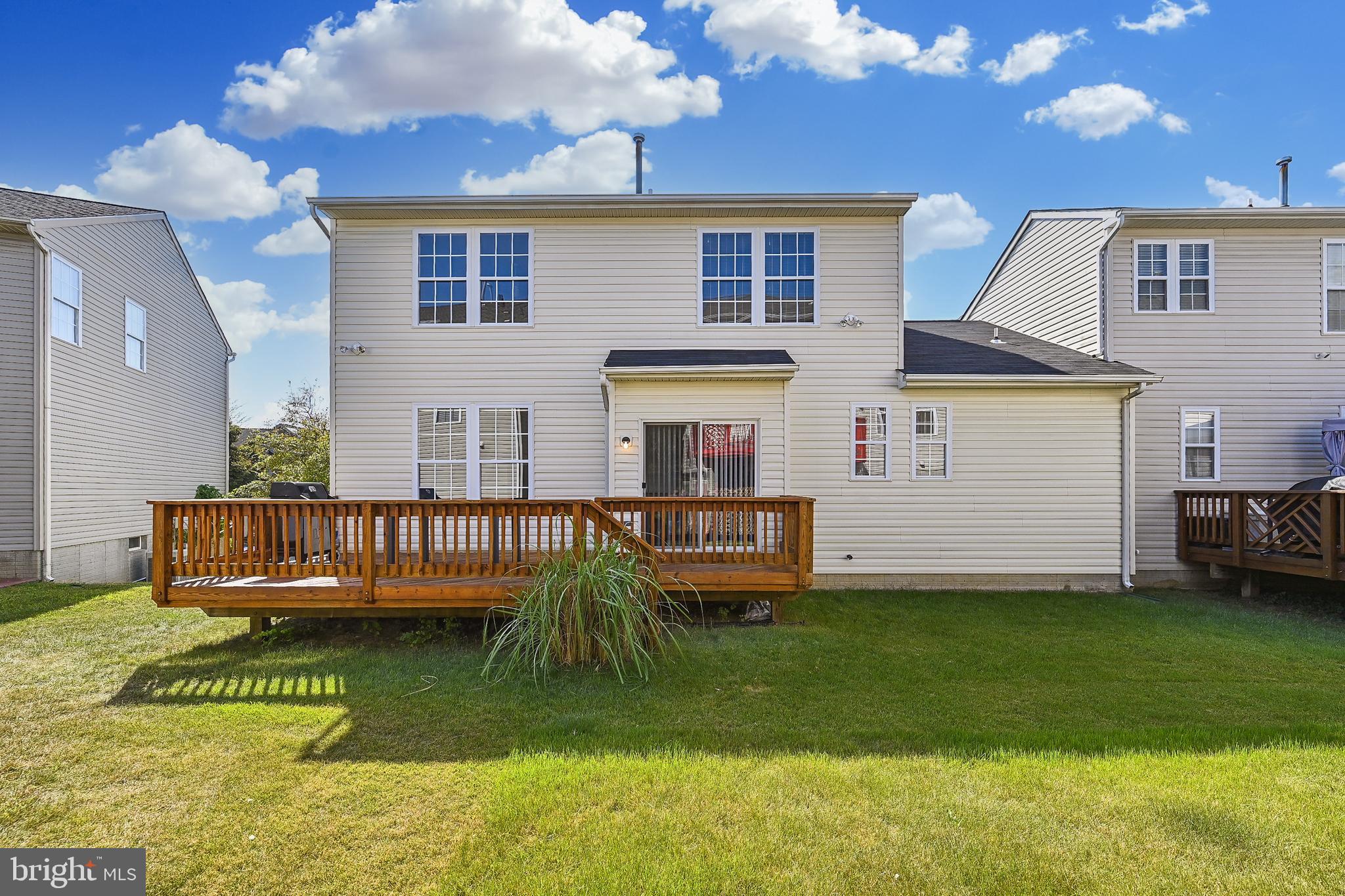 THE POINTE - Residential