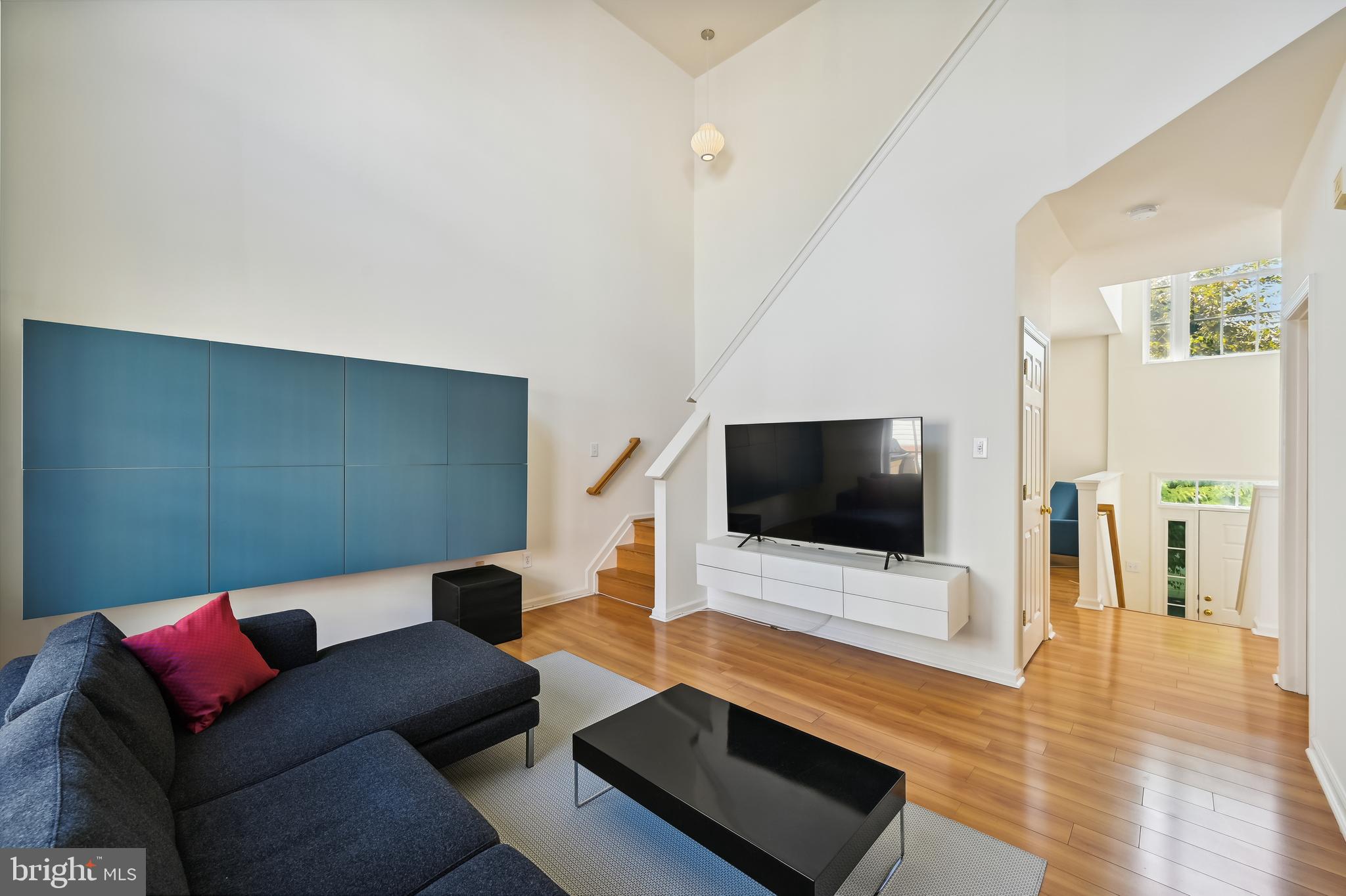 THE POINTE - Residential