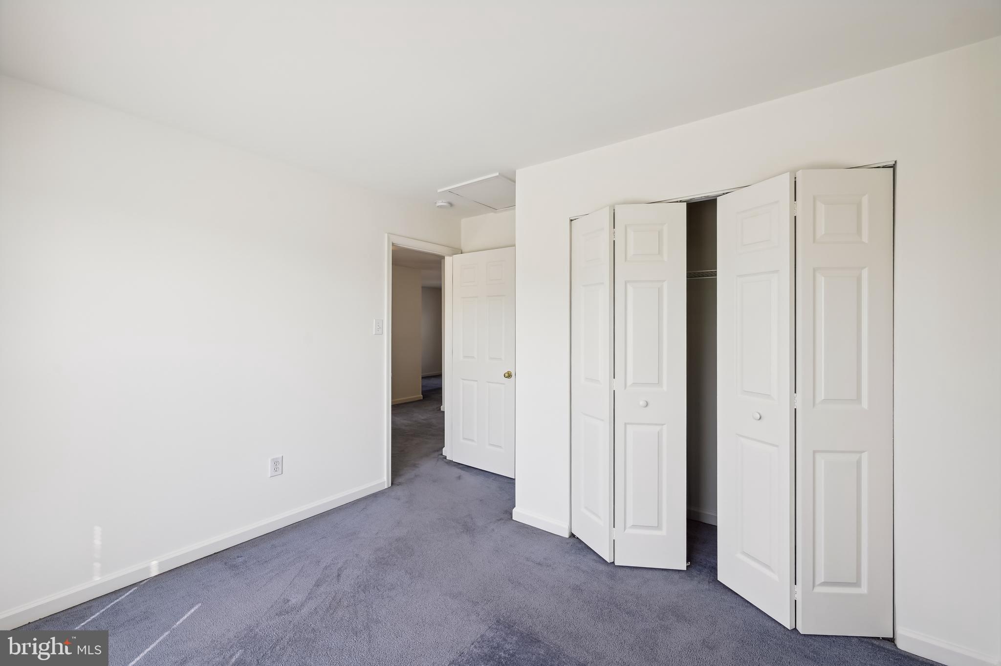 THE POINTE - Residential