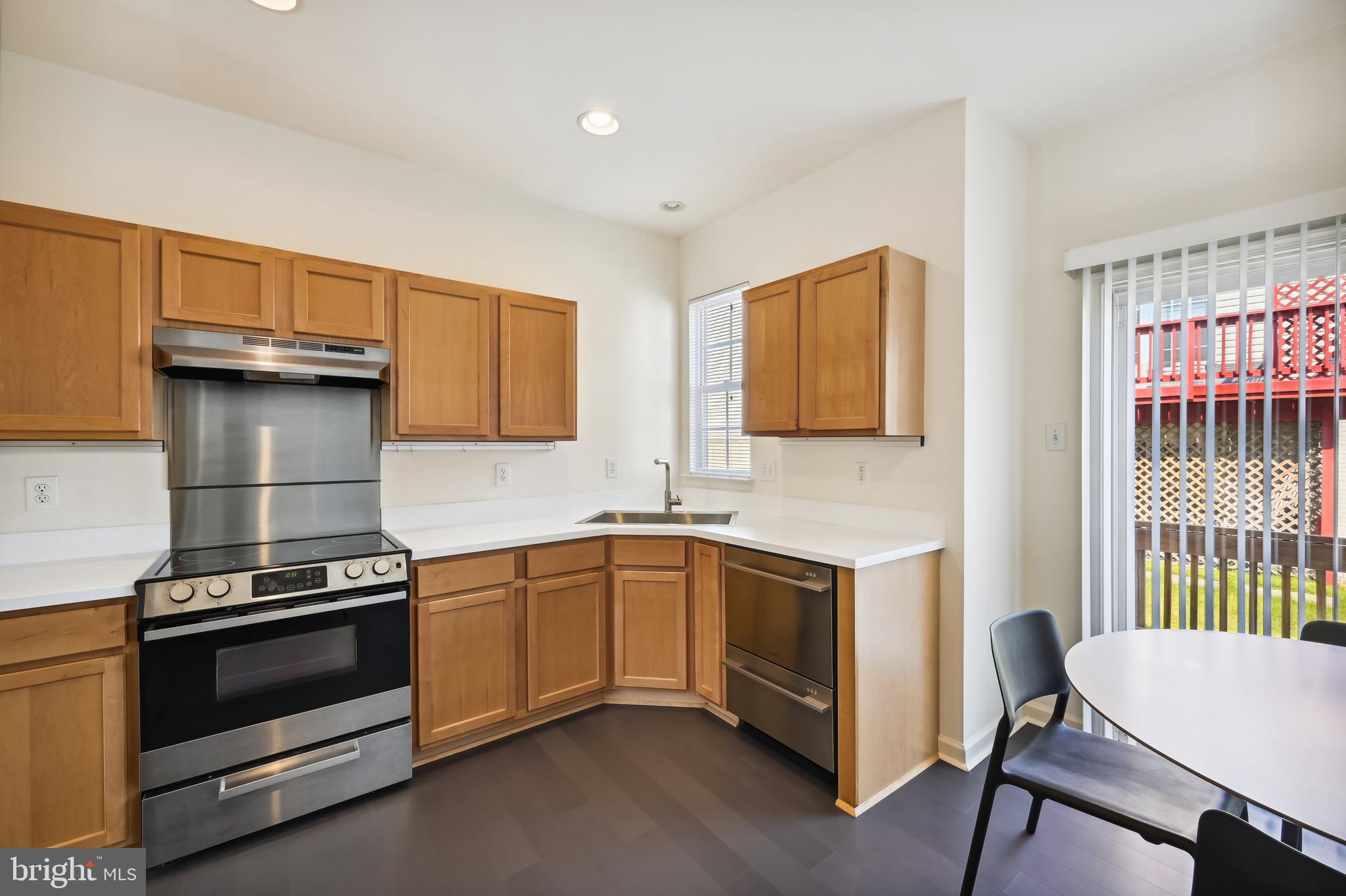 THE POINTE - Residential