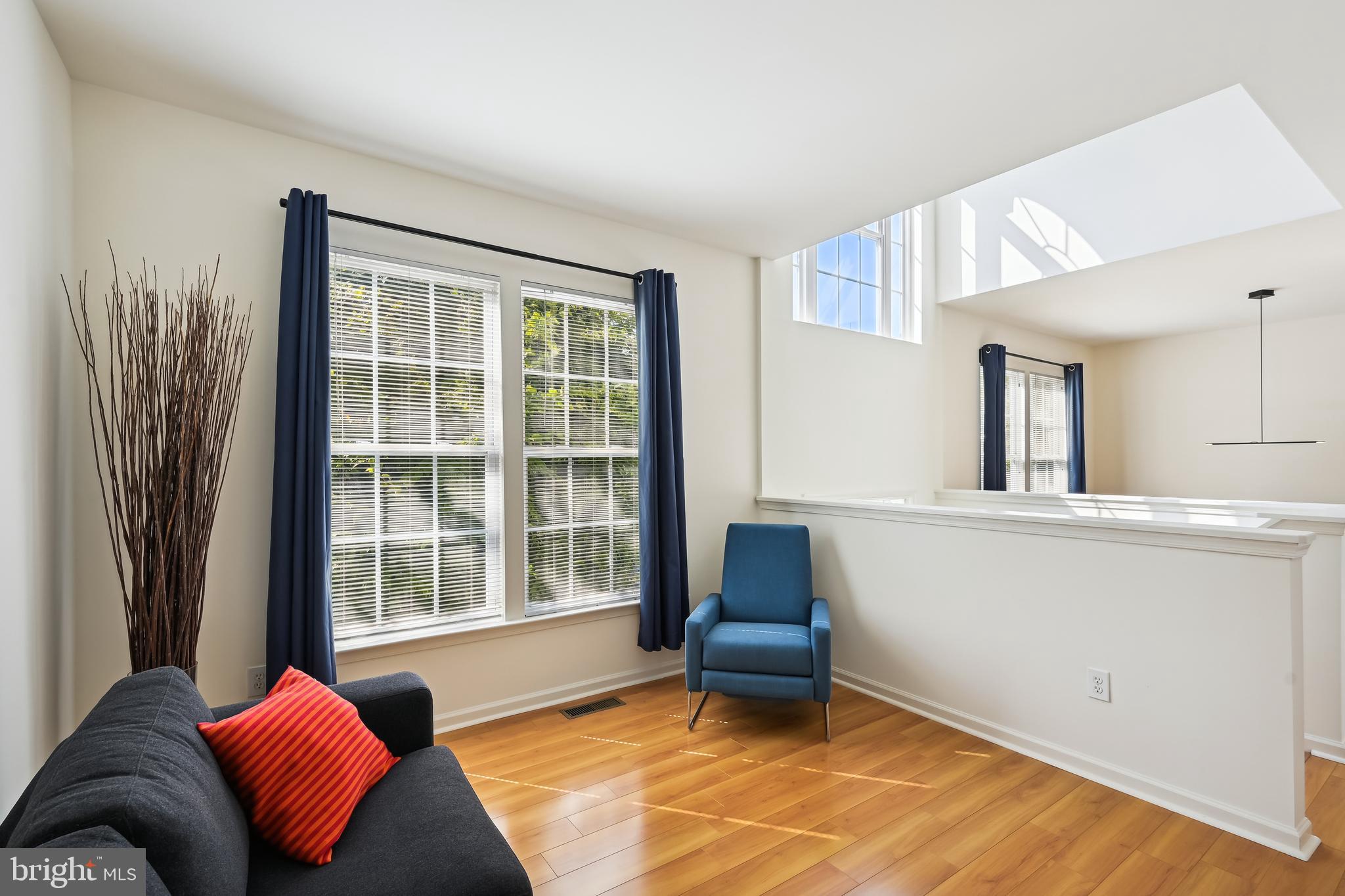 THE POINTE - Residential