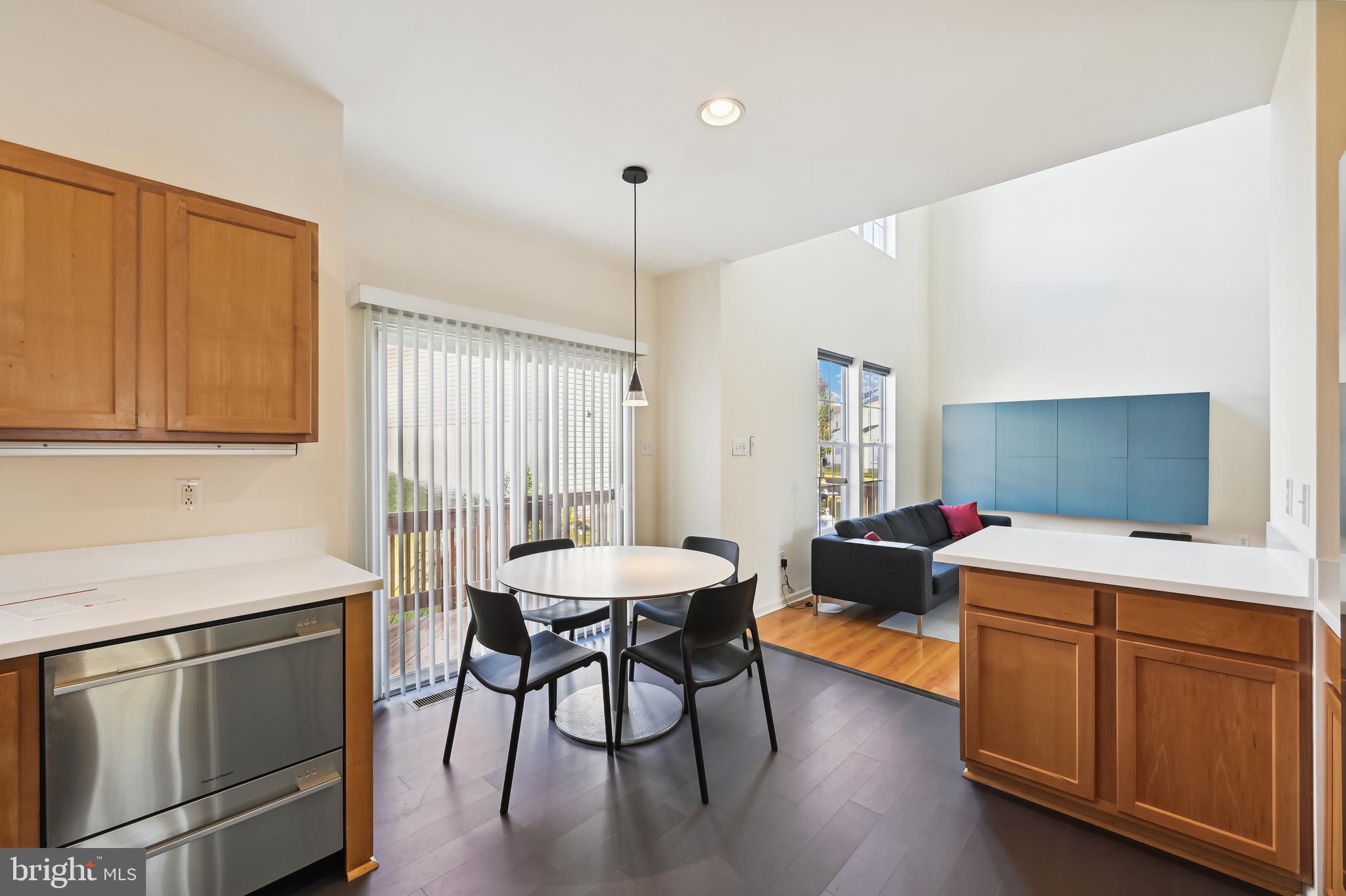 THE POINTE - Residential