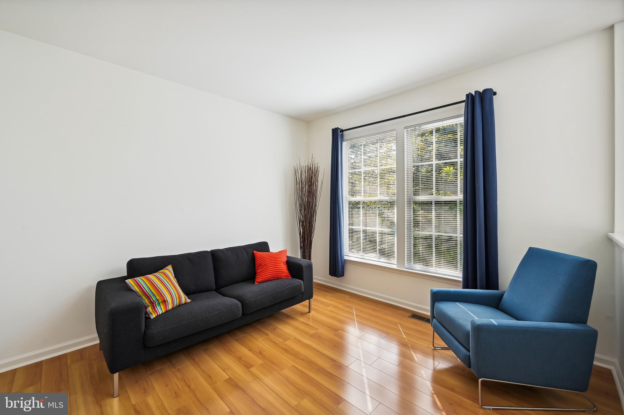 THE POINTE - Residential